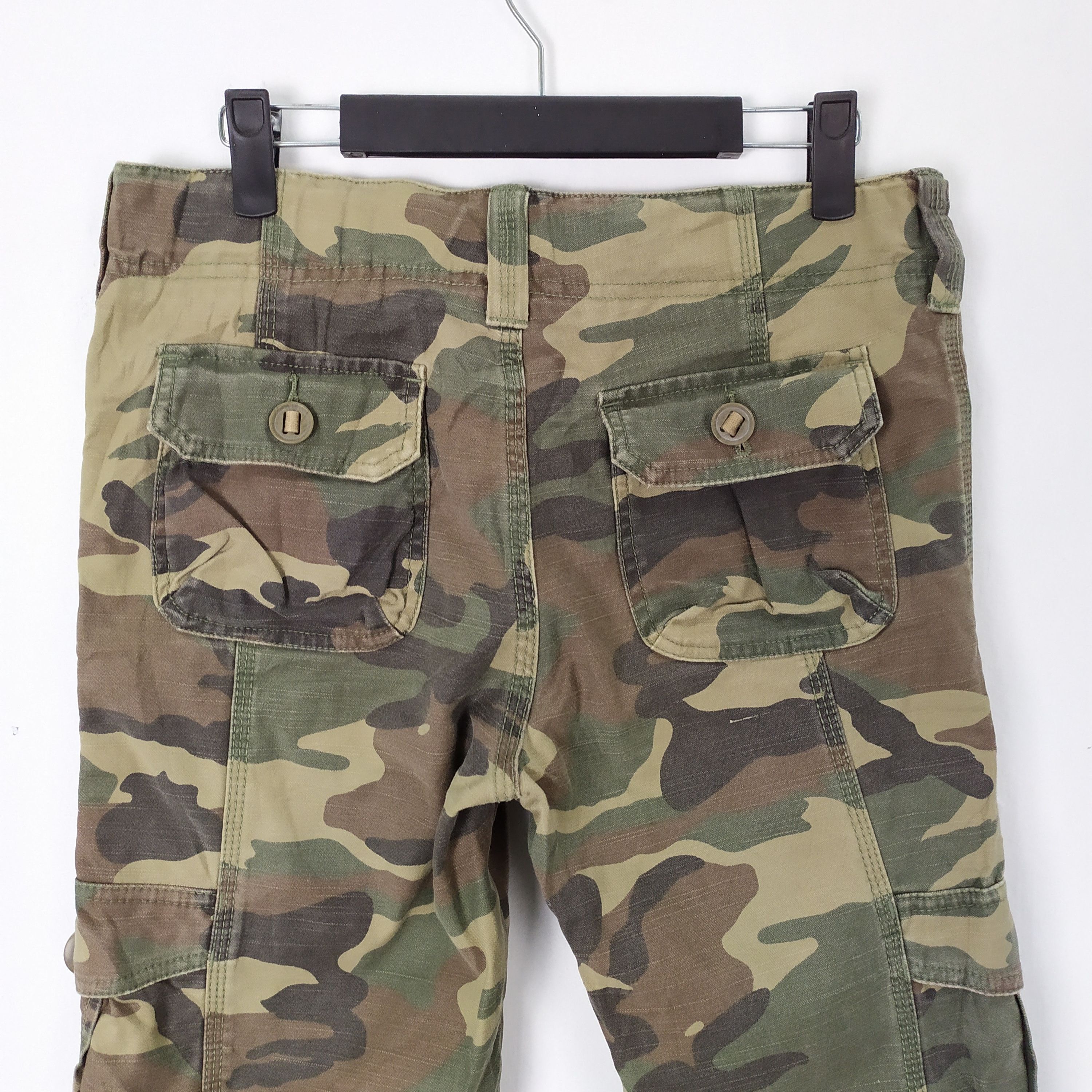 Japanese Brand Back Number Camo Cropped pants multipocket waist 30 Size US 30 / EU 46 - 8 Thumbnail