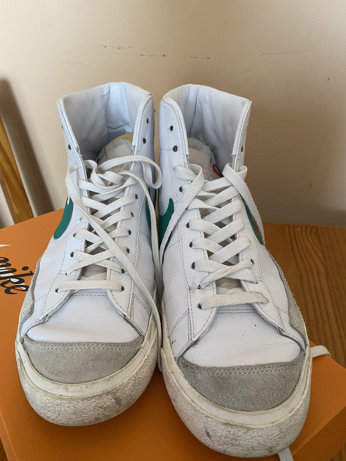 Nike Blazer Mid 77 Vintage Lucid Green 2019 Size US 9.5 / EU 42-43 - 2 Thumbnail