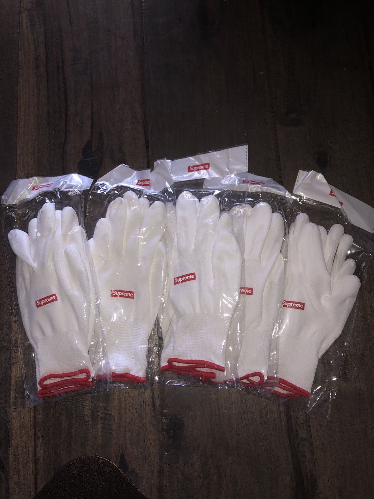 Supreme Supreme week 1 FW20 Rubberized Gloves ($20 each pair) Size ONE SIZE - 1 Thumbnail