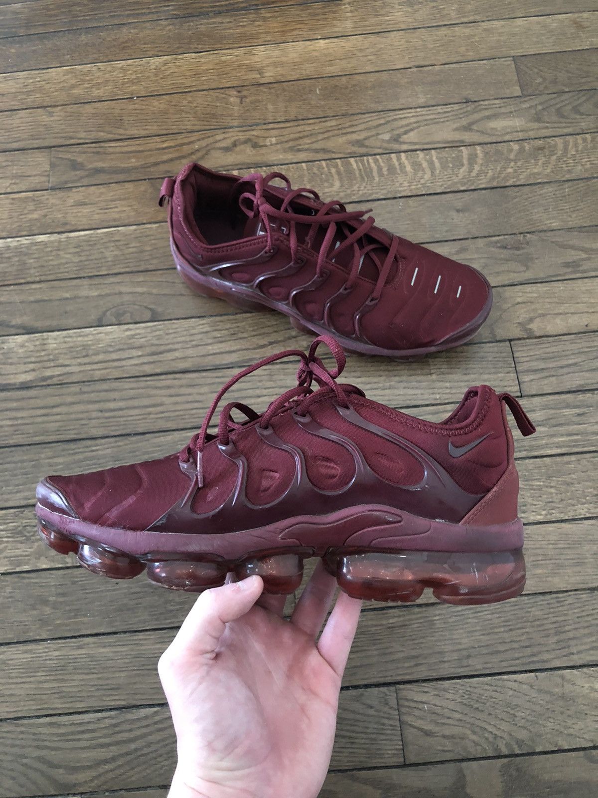 vapor max cherry