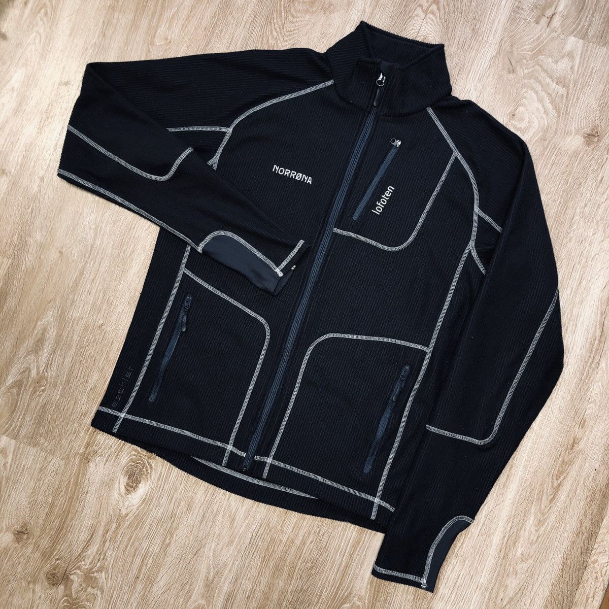 Norrona NORRONA Lofoten Eschler size S or M Fleece Hoodie