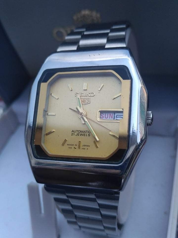 Seiko Vintage SEIKO 5 Automatic 21 Jewels Square Self Winding Men Watch Grailed