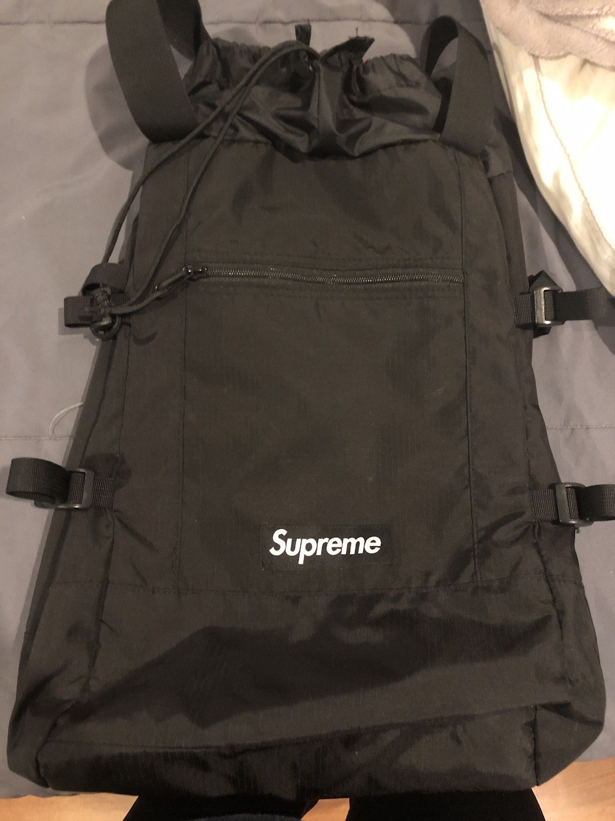 Supreme 19ss hot sale backpack