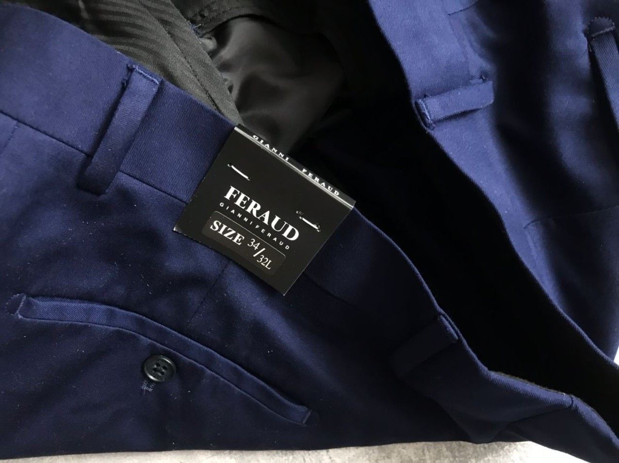 Gianni Feraud Gianni Feraud suit new with tags Size 50R - 13 Thumbnail