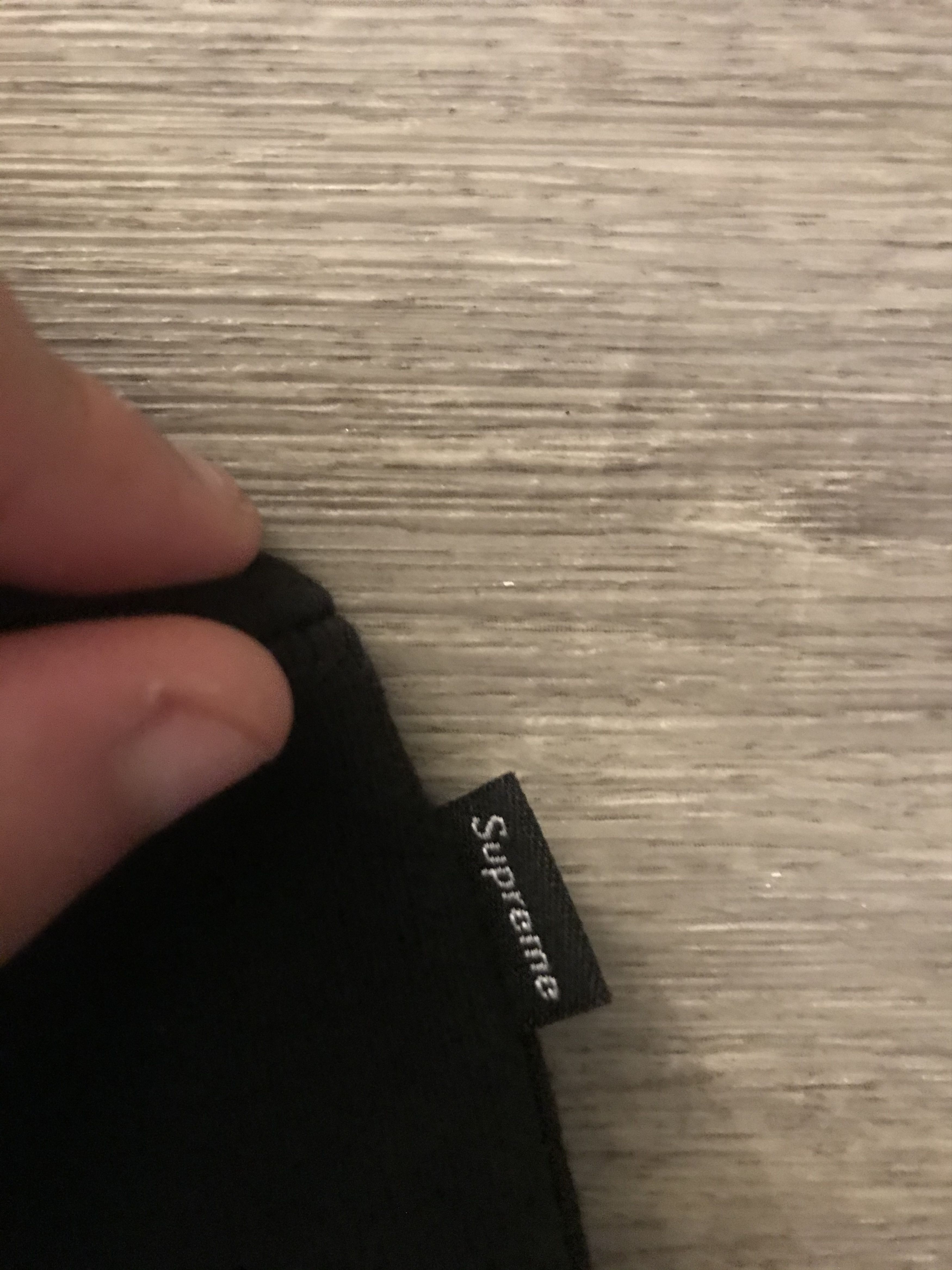 Supreme Supreme Cutout Logo Crewneck Size US L / EU 52-54 / 3 - 5 Thumbnail