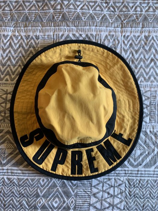 Supreme Supreme/The North Face Arc Logo Bucket Hat | Grailed