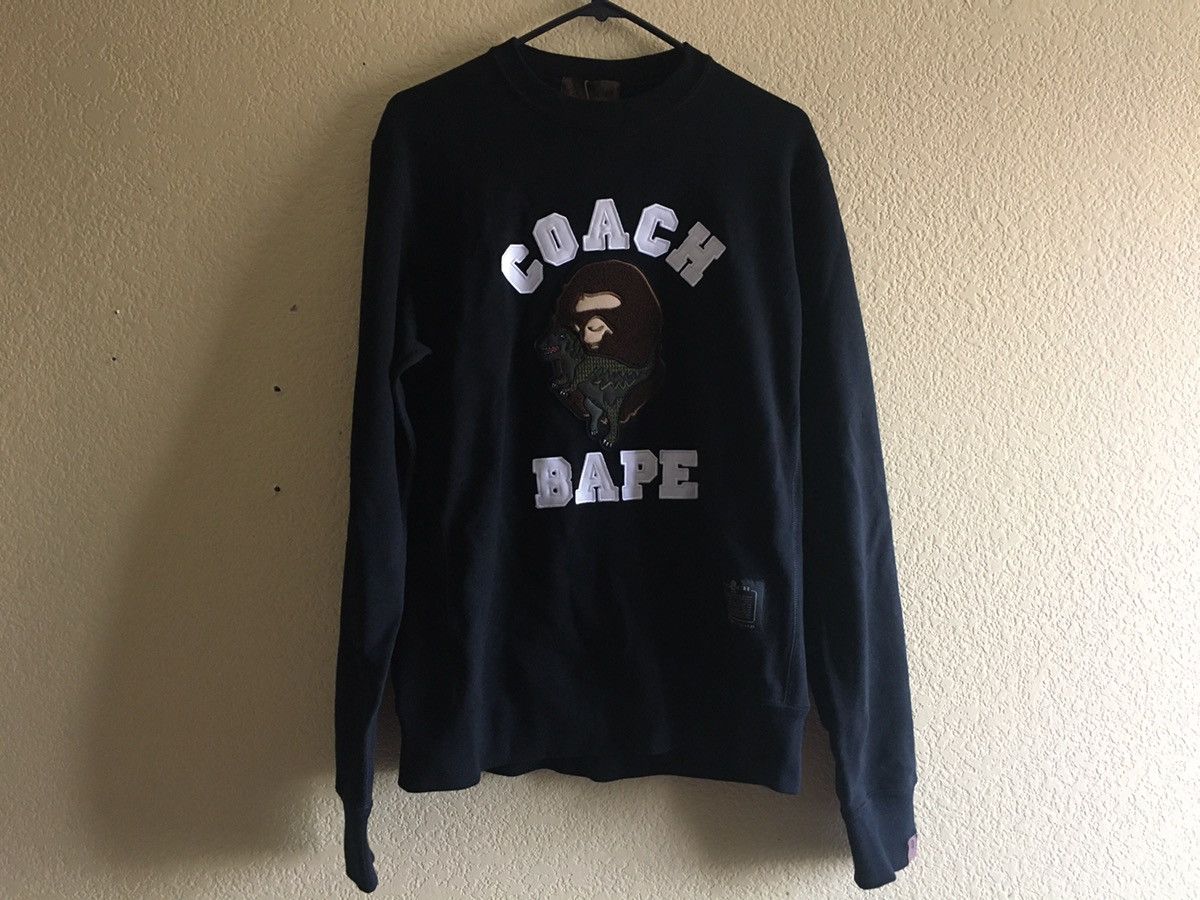 サイズM APE X COACH REXY CREW SWEAT - スウェット