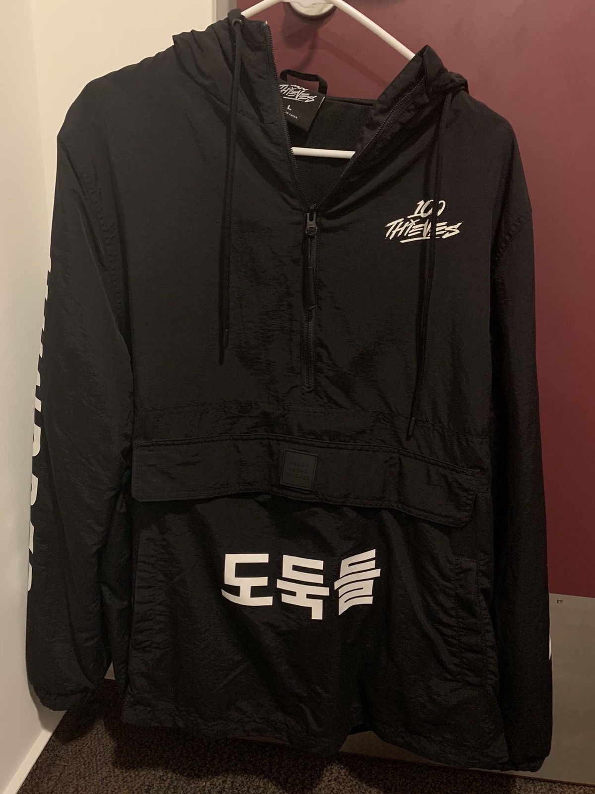 100 thieves outlet windbreaker