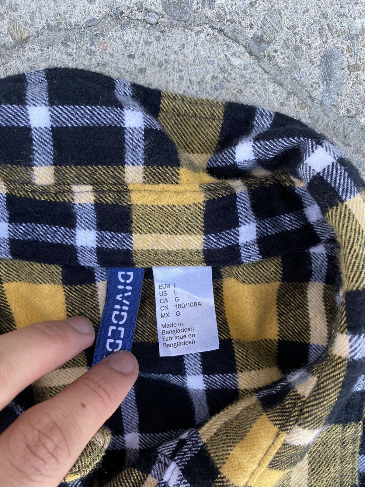 Divided Vintage Travis Scott black and yellow flannel Size US L / EU 52-54 / 3 - 3 Thumbnail