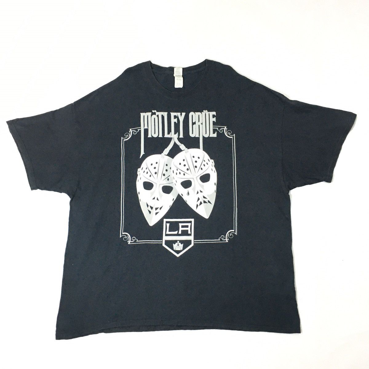 Band Tees Limited Motley Crue LA Show 2015 Tee Size US XXL / EU 58 / 5 - 1 Thumbnail