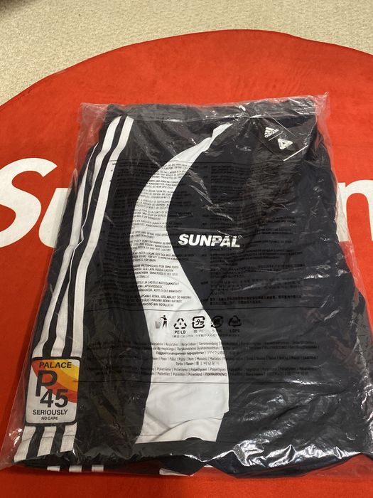 Adidas ADIDAS x PALACE SUNPAL SHORTS BLACK XL | Grailed