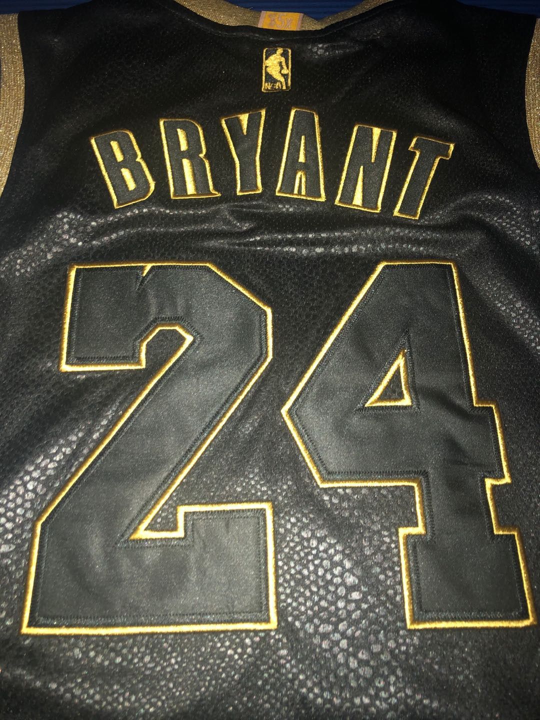 NBA Vintage Kobe Bryant Black Jersey US Size M Size US M / EU 48-50 / 2 - 7 Thumbnail