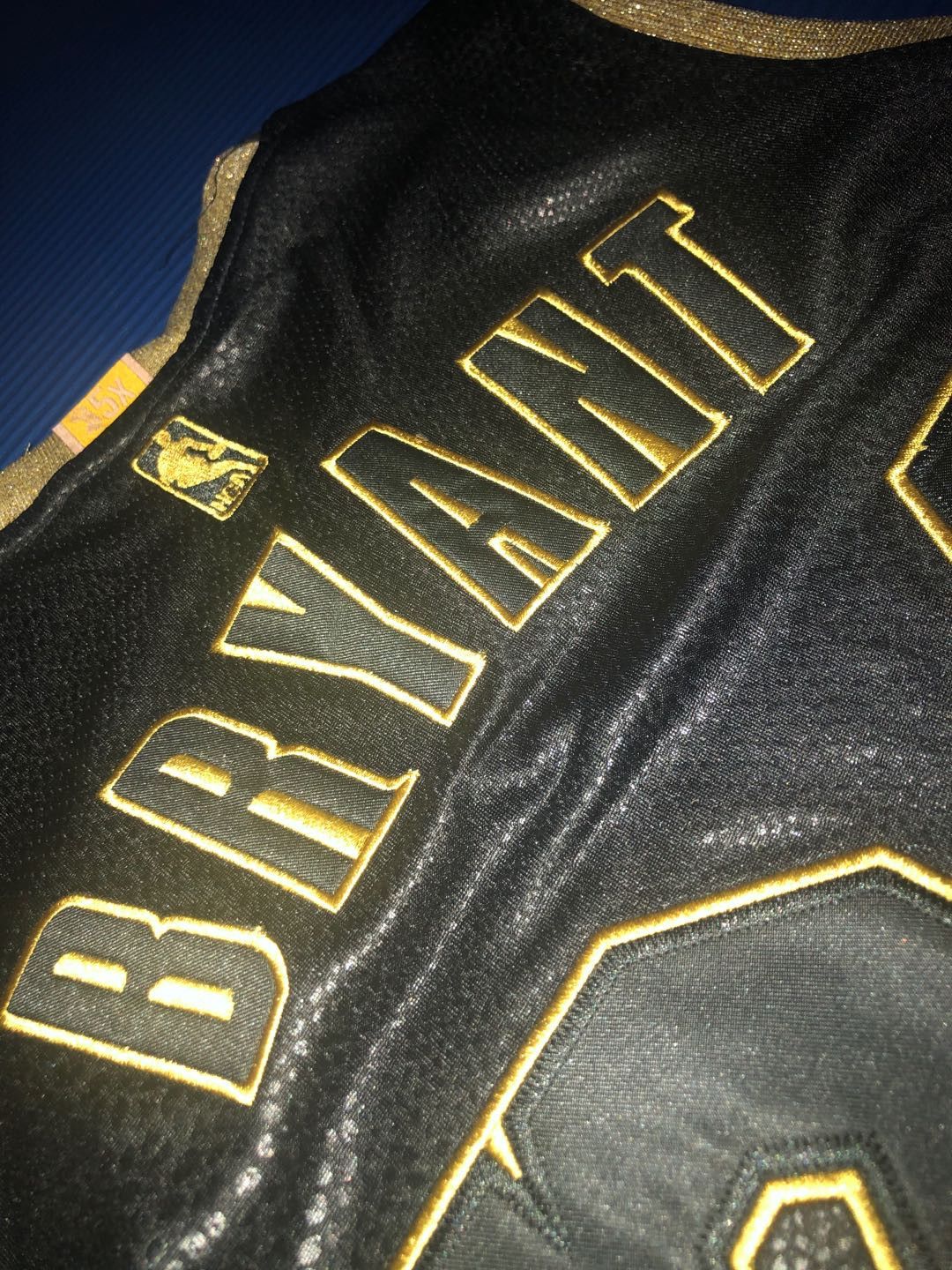 NBA Vintage Kobe Bryant Black Jersey US Size M Size US M / EU 48-50 / 2 - 8 Preview