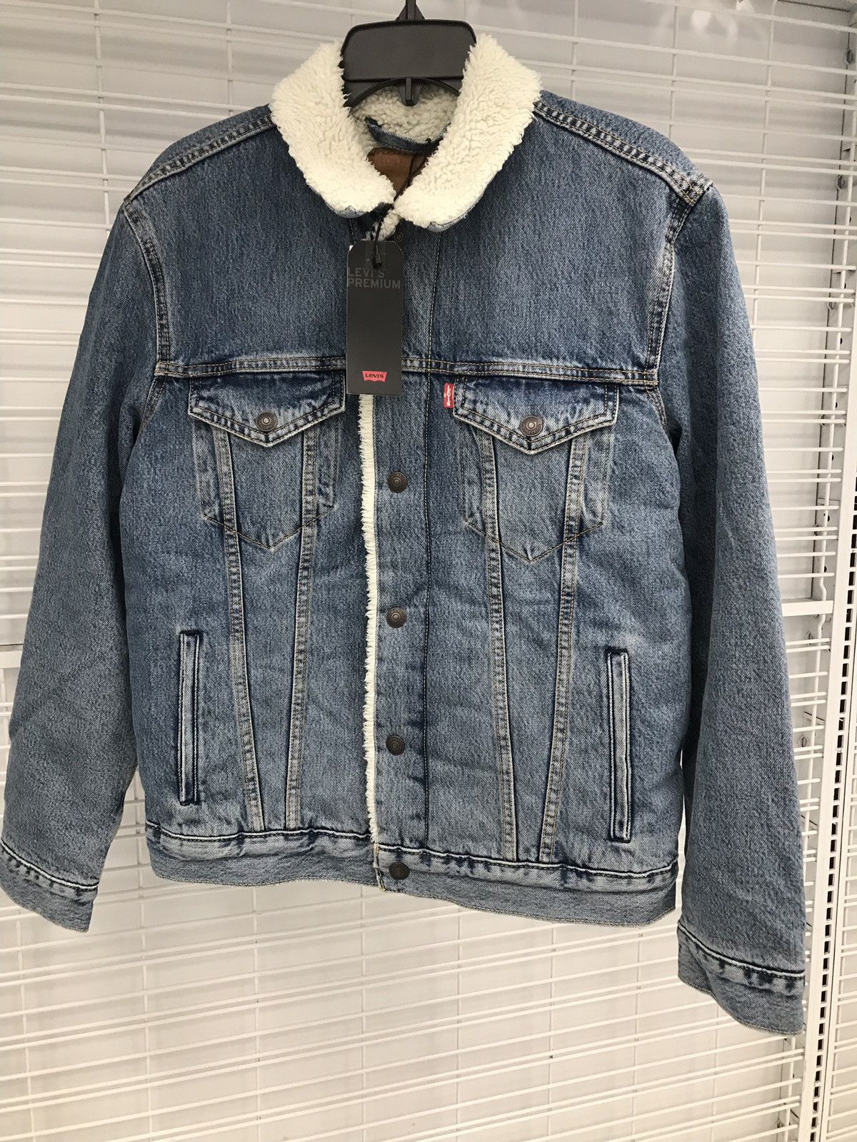 Levi's × Levi's Vintage Clothing *RARE* Brand New Levi’s Premium Shearling Jacket - Size M Size US M / EU 48-50 / 2 - 1 Thumbnail
