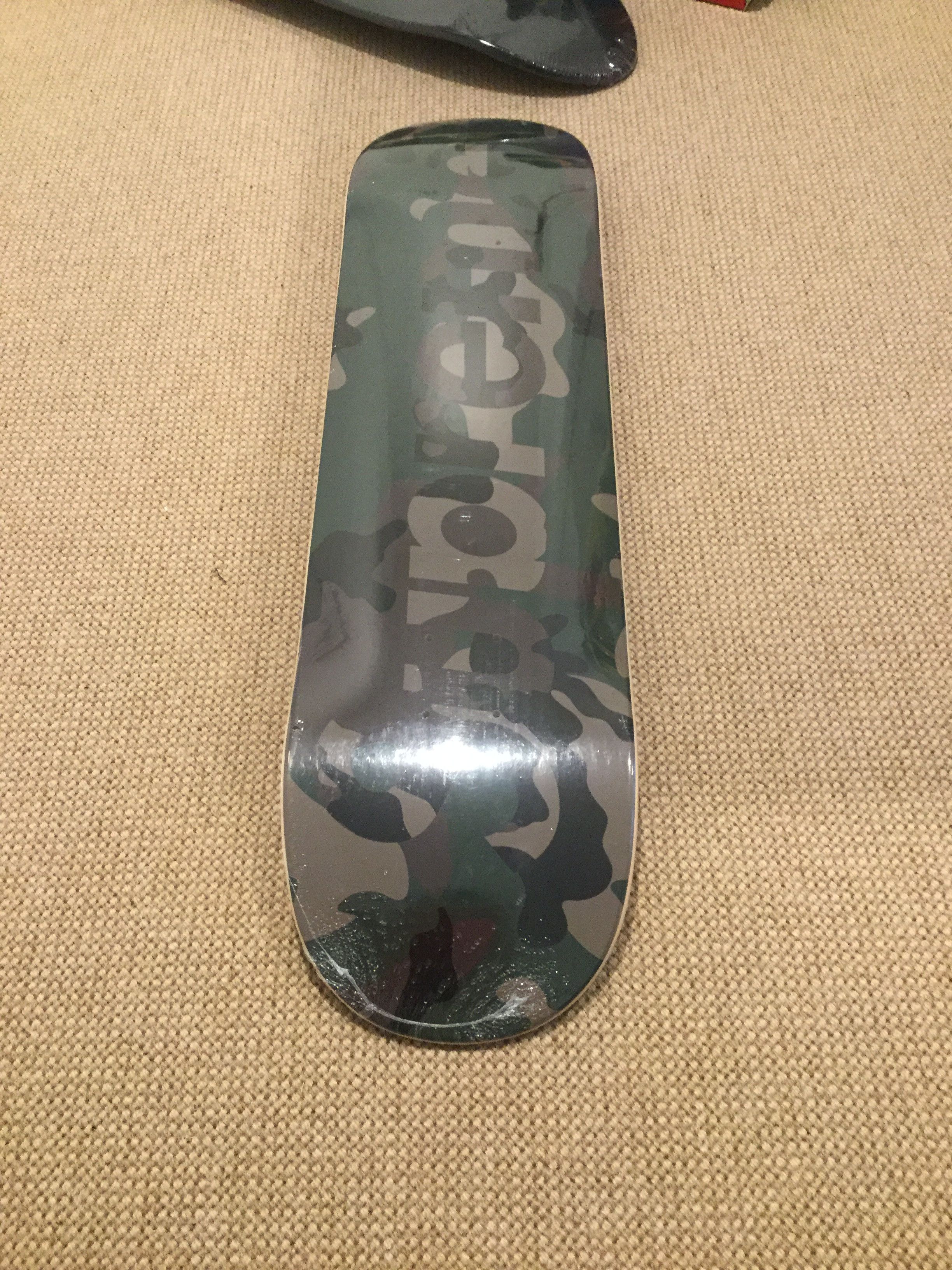 スケートボード Supreme - supreme skateboard woodland camo Supreme Camo Logo Skateboard (FW20) - $50