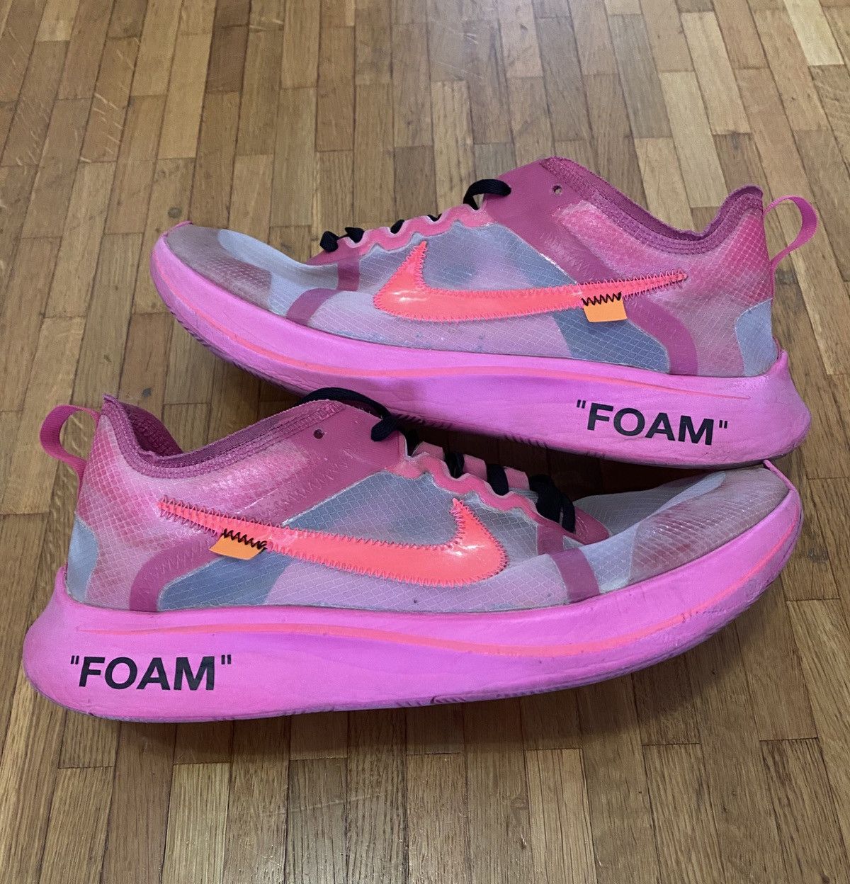 nike off white pink tulip