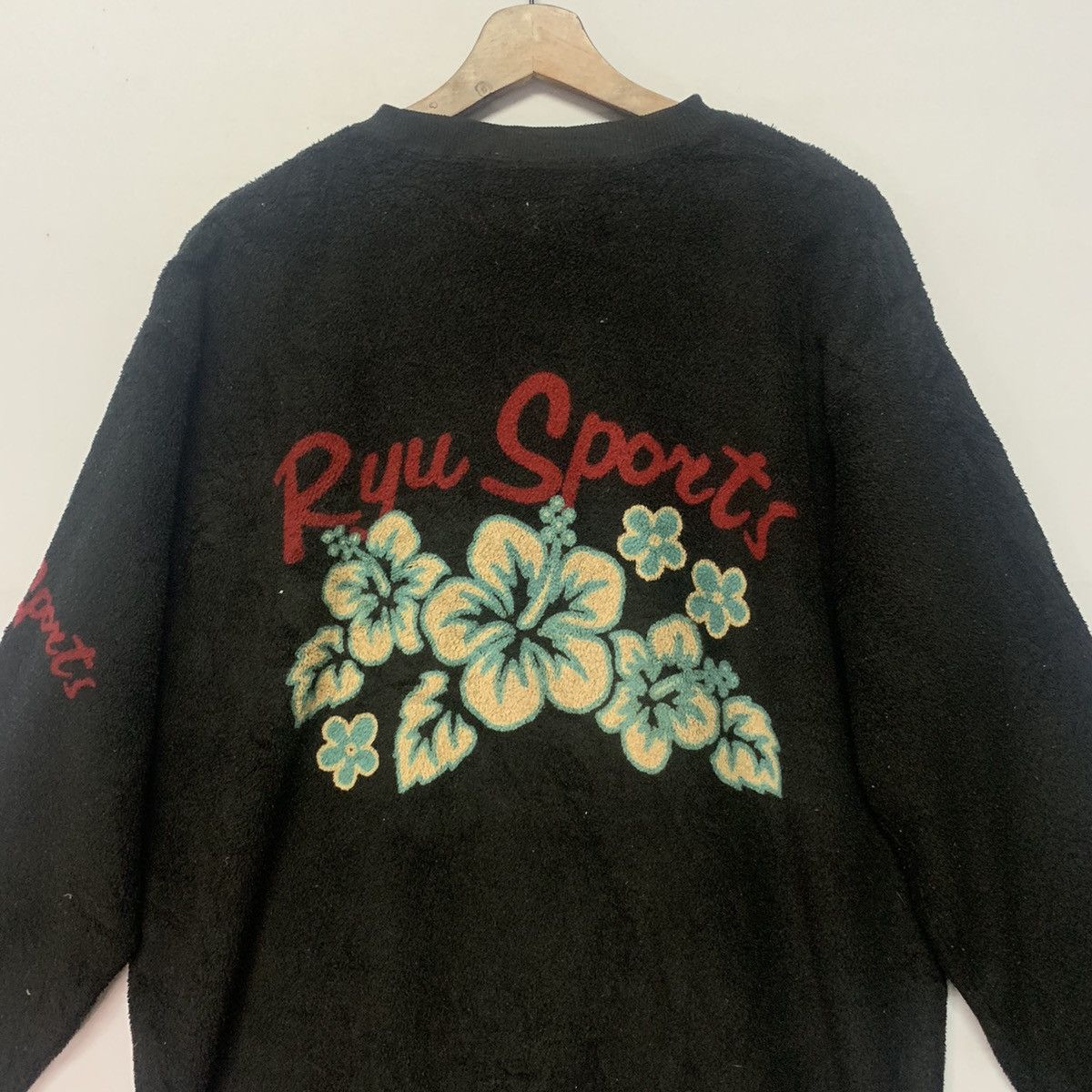 Japanese Brand × Vintage Vintage Ryu Sport Big Logo Back Fleece Crewneck Sweater Size US L / EU 52-54 / 3 - 9 Thumbnail