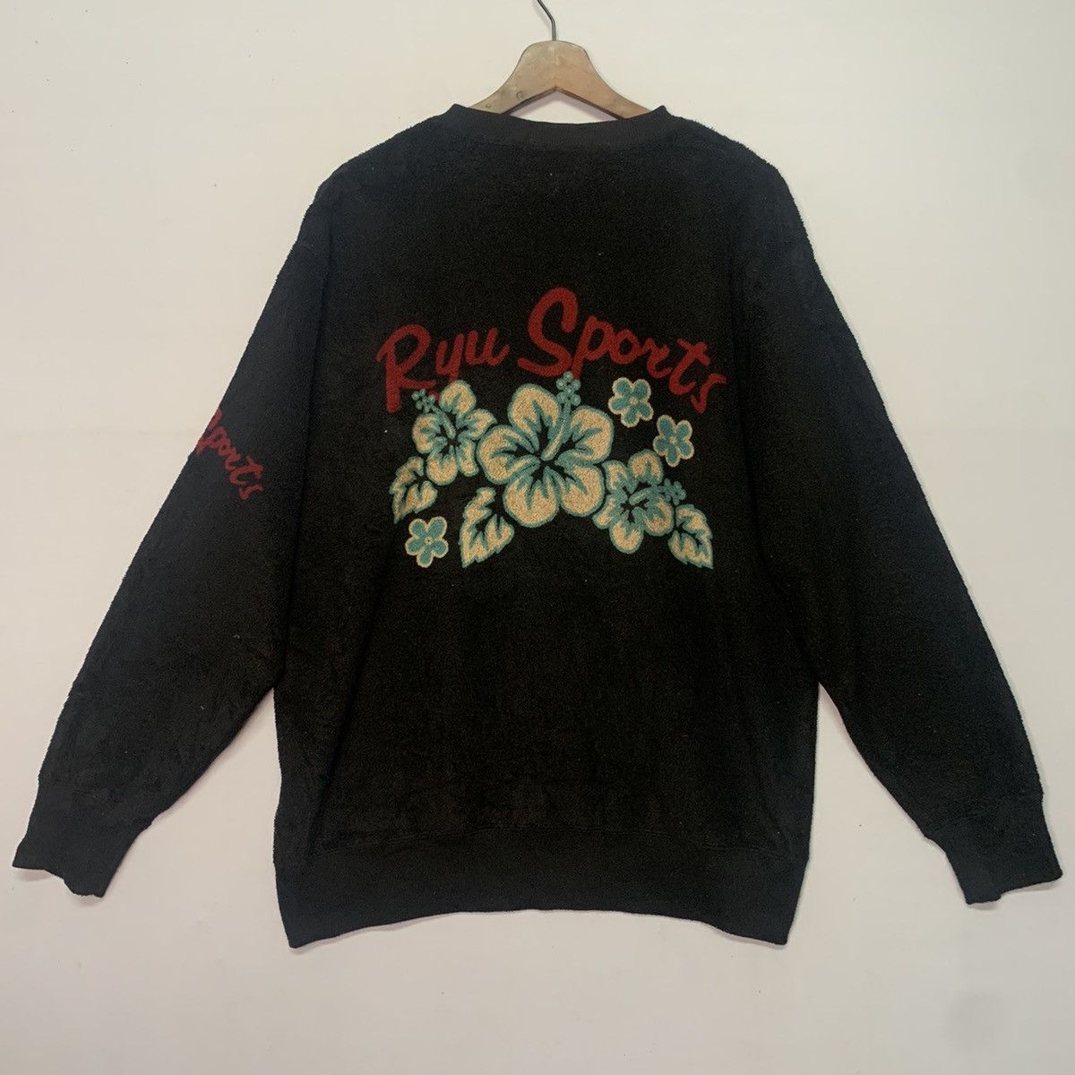 Japanese Brand × Vintage Vintage Ryu Sport Big Logo Back Fleece Crewneck Sweater Size US L / EU 52-54 / 3 - 8 Thumbnail
