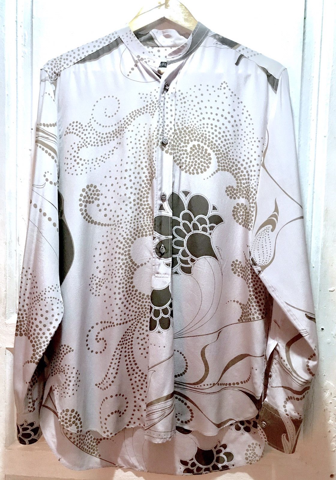 Gucci Gucci By Tom Ford Luxurious Mandarin Collar Silk Shirt Size US XXS / EU 40 - 9 Thumbnail