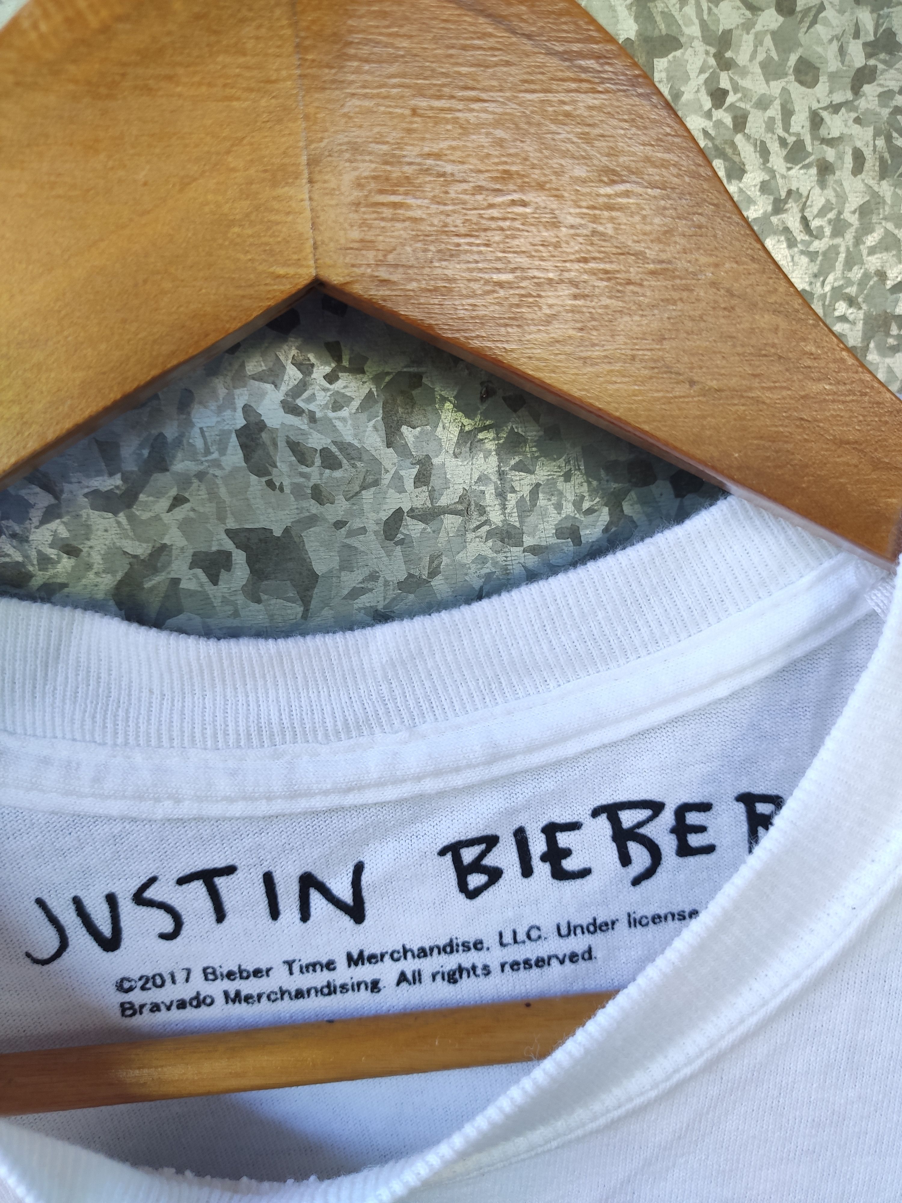 Band Tees × Justin Bieber JUSTIN BIEBER Official T Shirt Medium Size made in Japan Size US M / EU 48-50 / 2 - 4 Thumbnail