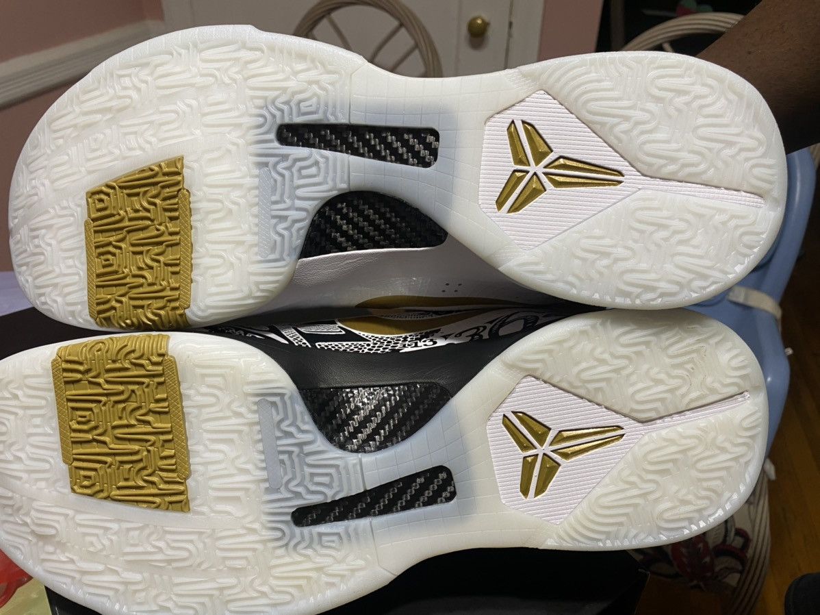 Nike Kobe V Protro Big Stage/Parade Size US 15 / EU 48 - 5 Thumbnail