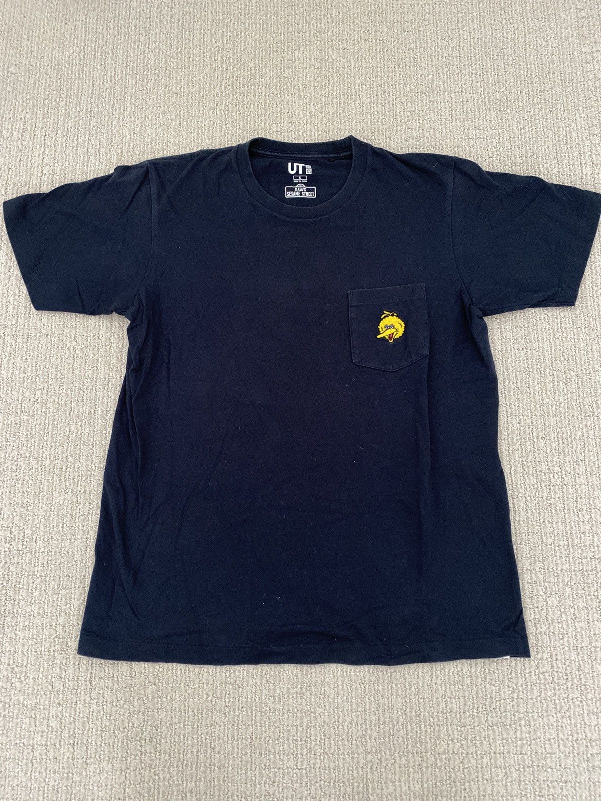 Kaws uniqlo big bird top