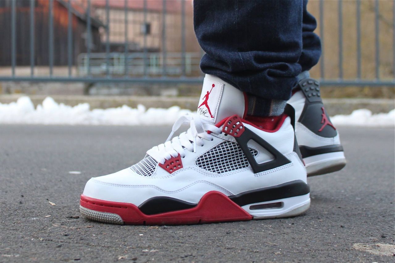 Jordan 4 fire red 2012 Air Jordan 4 Retro GS  main image 3