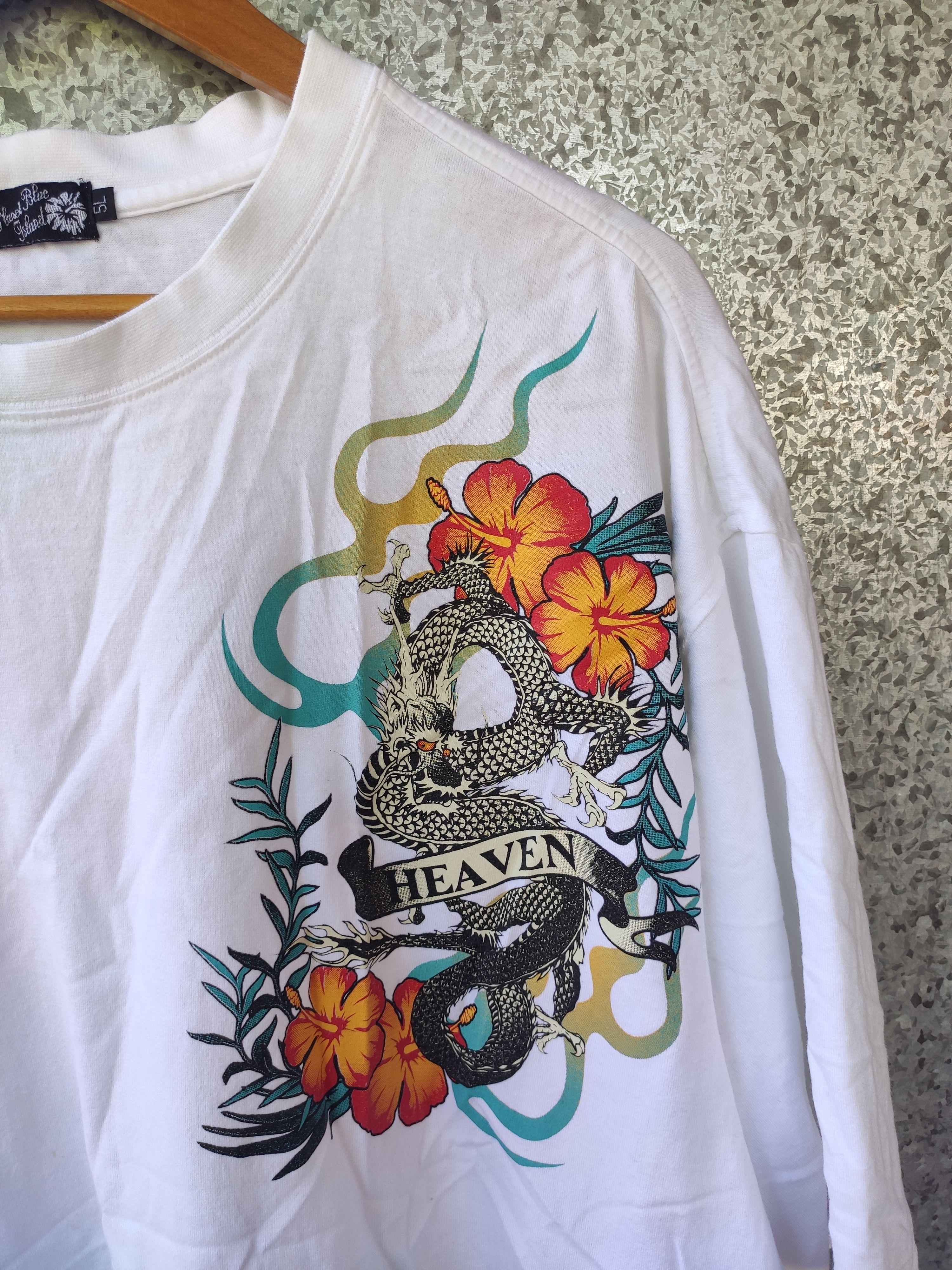 Vintage Planet Blue Island t shirt sukajan Size US XL / EU 56 / 4 - 2 Thumbnail