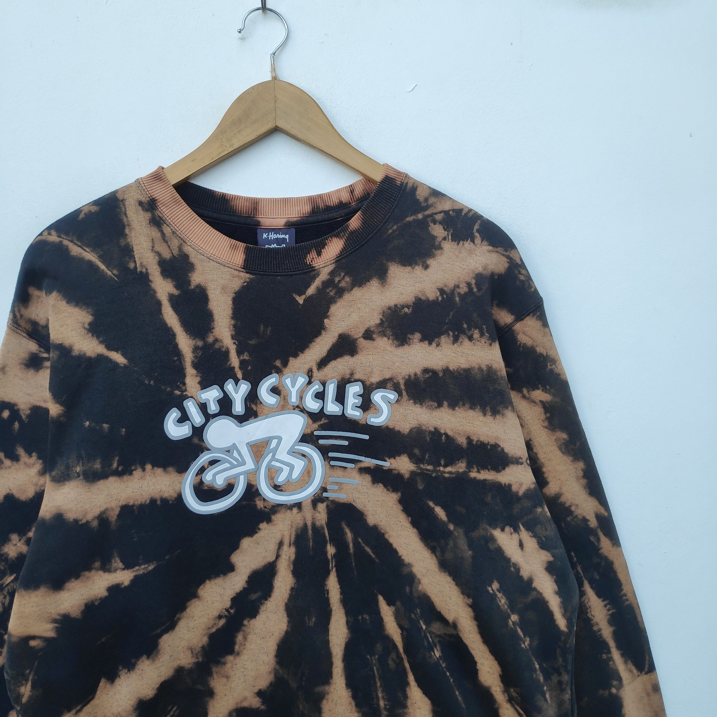 Keith Haring KEITH HARING BLEACH WASH TIE DYE SWEATSHIRT LARGE BLACK Size US L / EU 52-54 / 3 - 3 Thumbnail