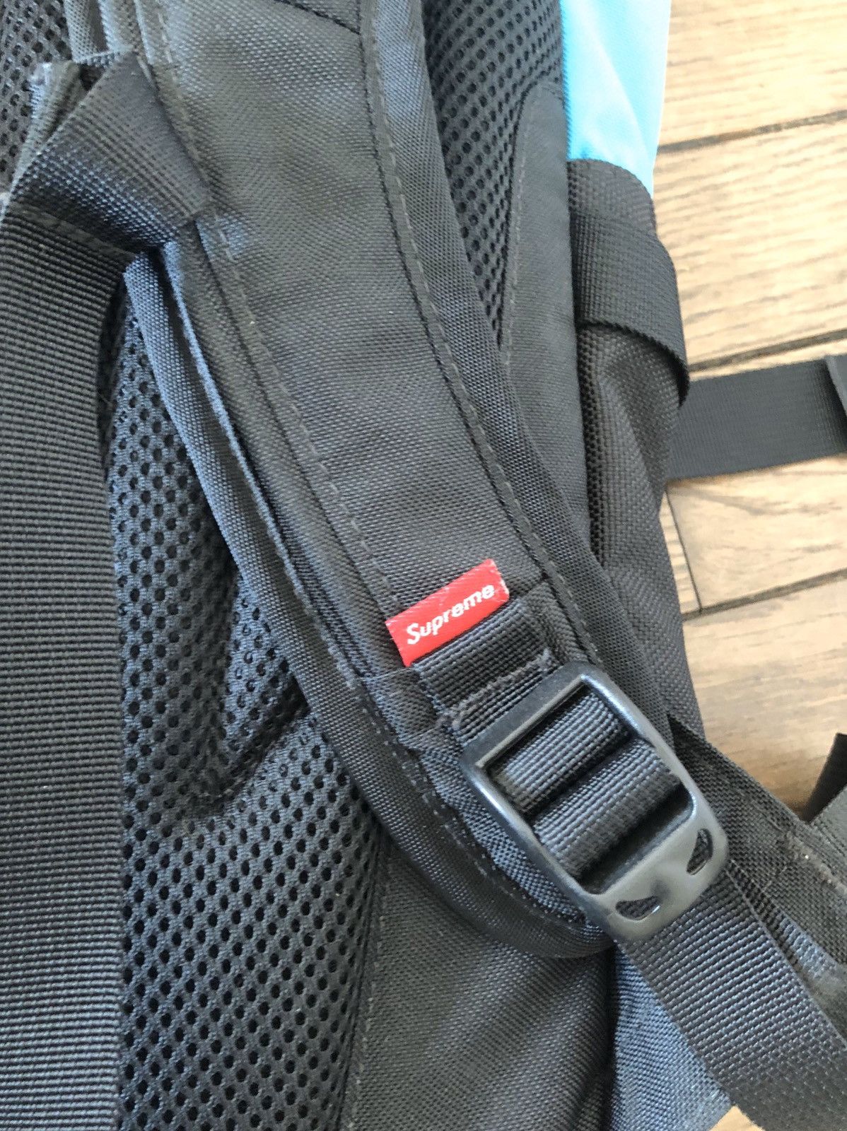 Asspizza RARE!!!! Supreme x TNF x Asspizza Expedition Flags Backpack Size ONE SIZE - 12 Thumbnail