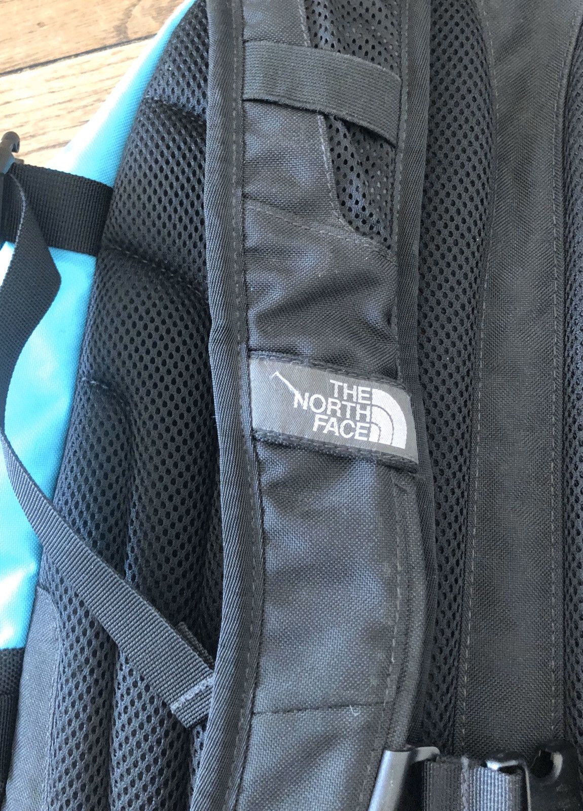 Asspizza RARE!!!! Supreme x TNF x Asspizza Expedition Flags Backpack Size ONE SIZE - 13 Thumbnail