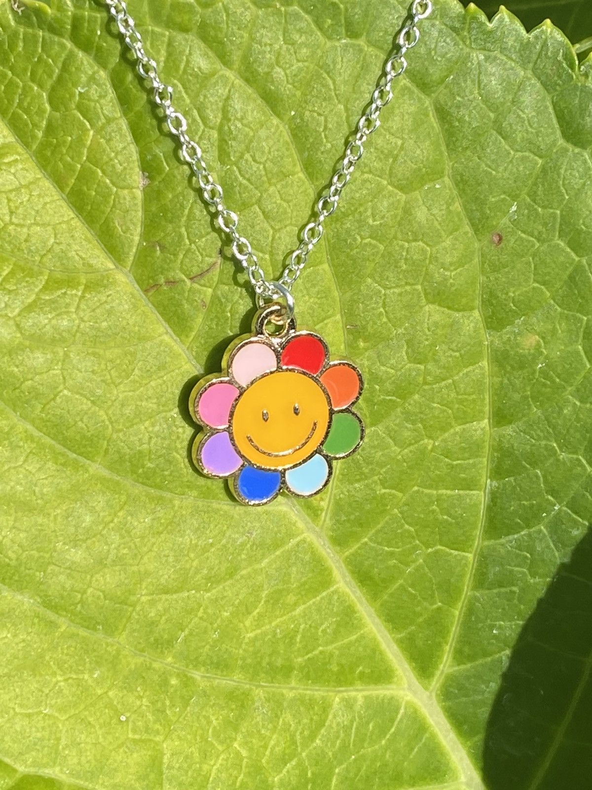 Jewelry Rainbow Smiley Face Flower Chain Size ONE SIZE - 2 Thumbnail