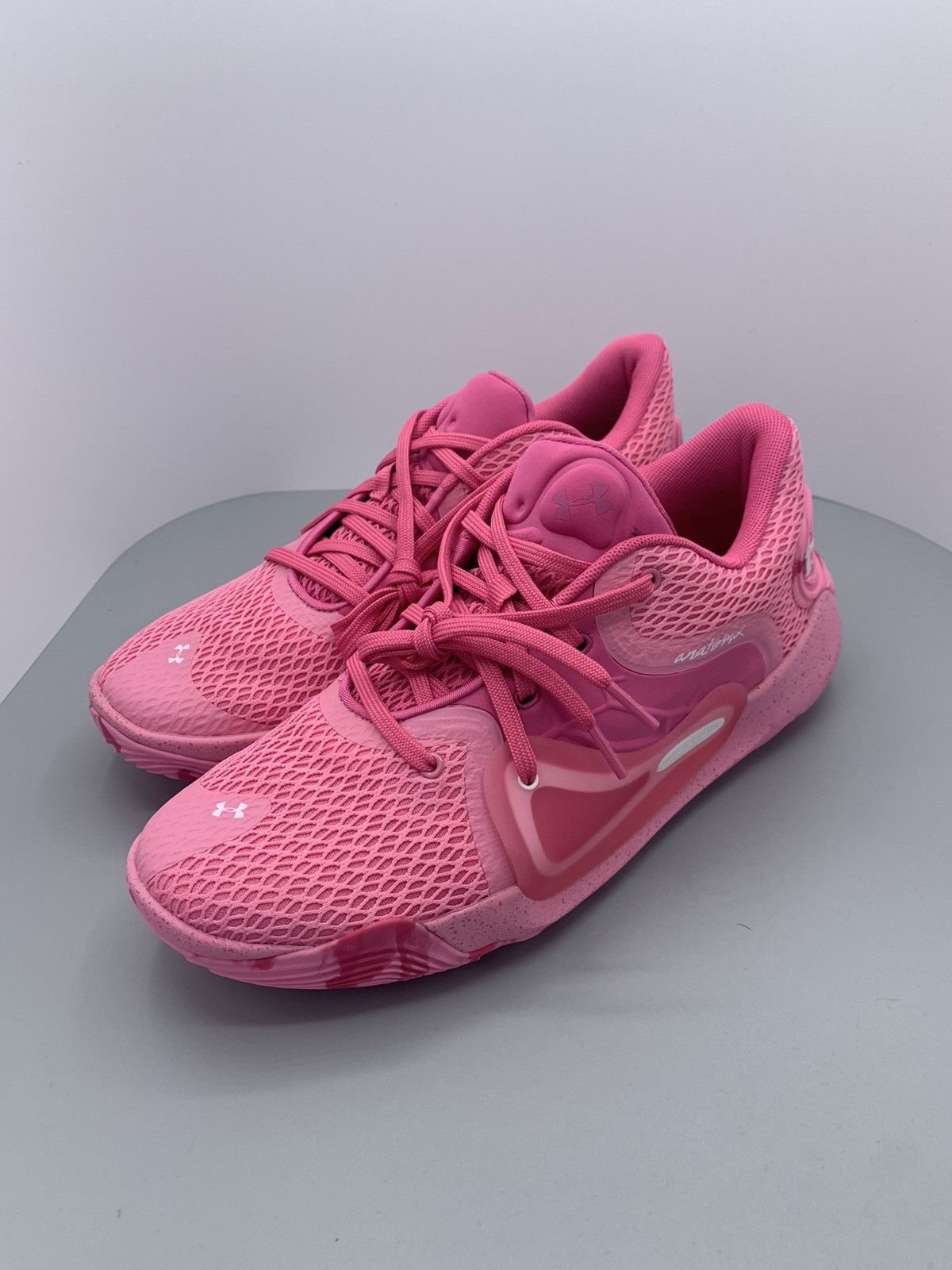 Under armour anatomix hot sale spawn pink