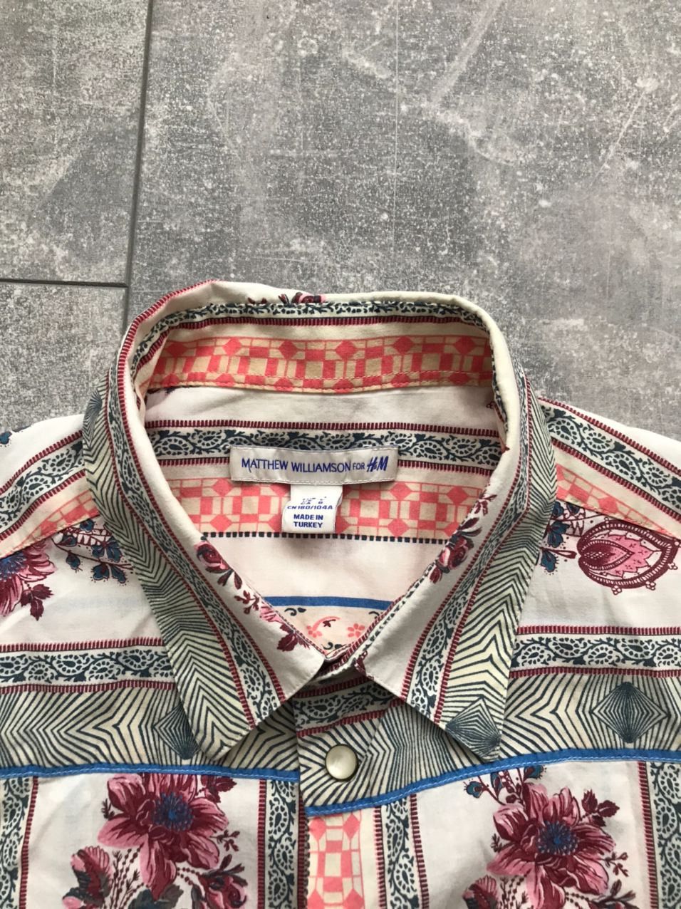 H&M × Matthew Williamson Matthew Williamson x H&M flower man shirt Rare Size US L / EU 52-54 / 3 - 4 Thumbnail