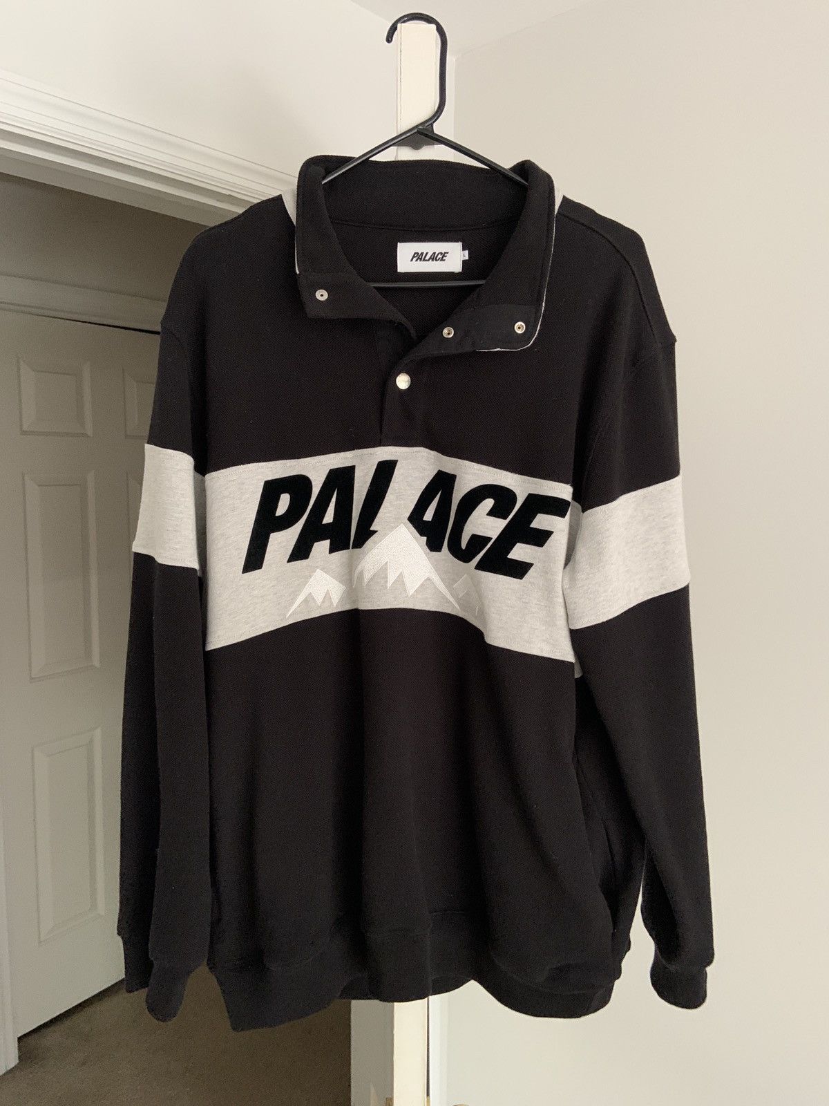 Palace Palace Pwoppa sweat black LARGE | Grailed 