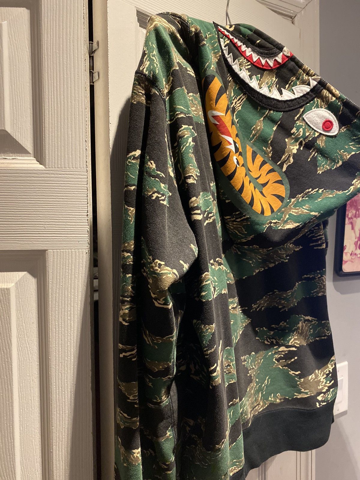 Bape tiger camo hoodie best sale