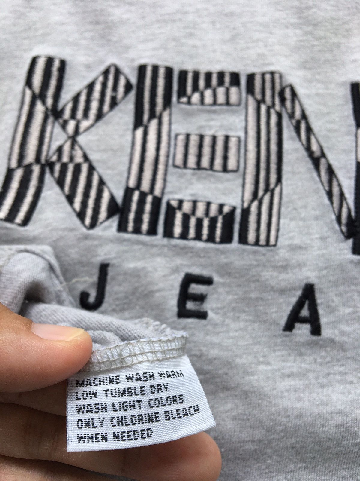 Kenzo Kenzo Jeans Big Logo Tshirt Size US L / EU 52-54 / 3 - 13 Thumbnail