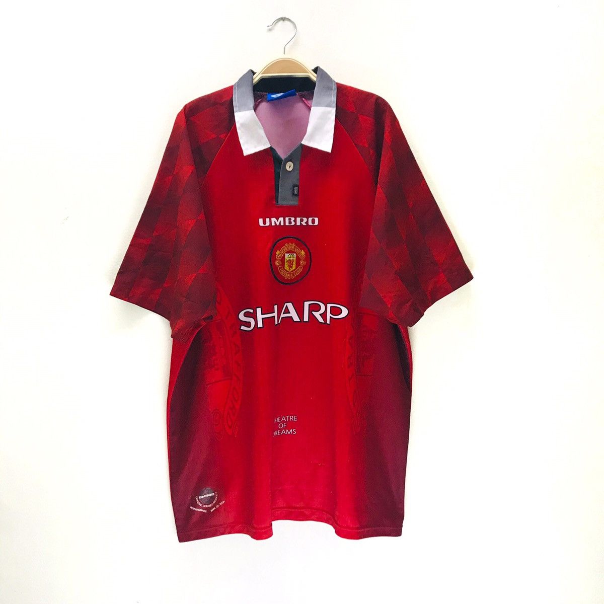 Umbro Vintage Manchester united Jersey 90s ‘Theatre of dream’ Size US XL / EU 56 / 4 - 1 Thumbnail