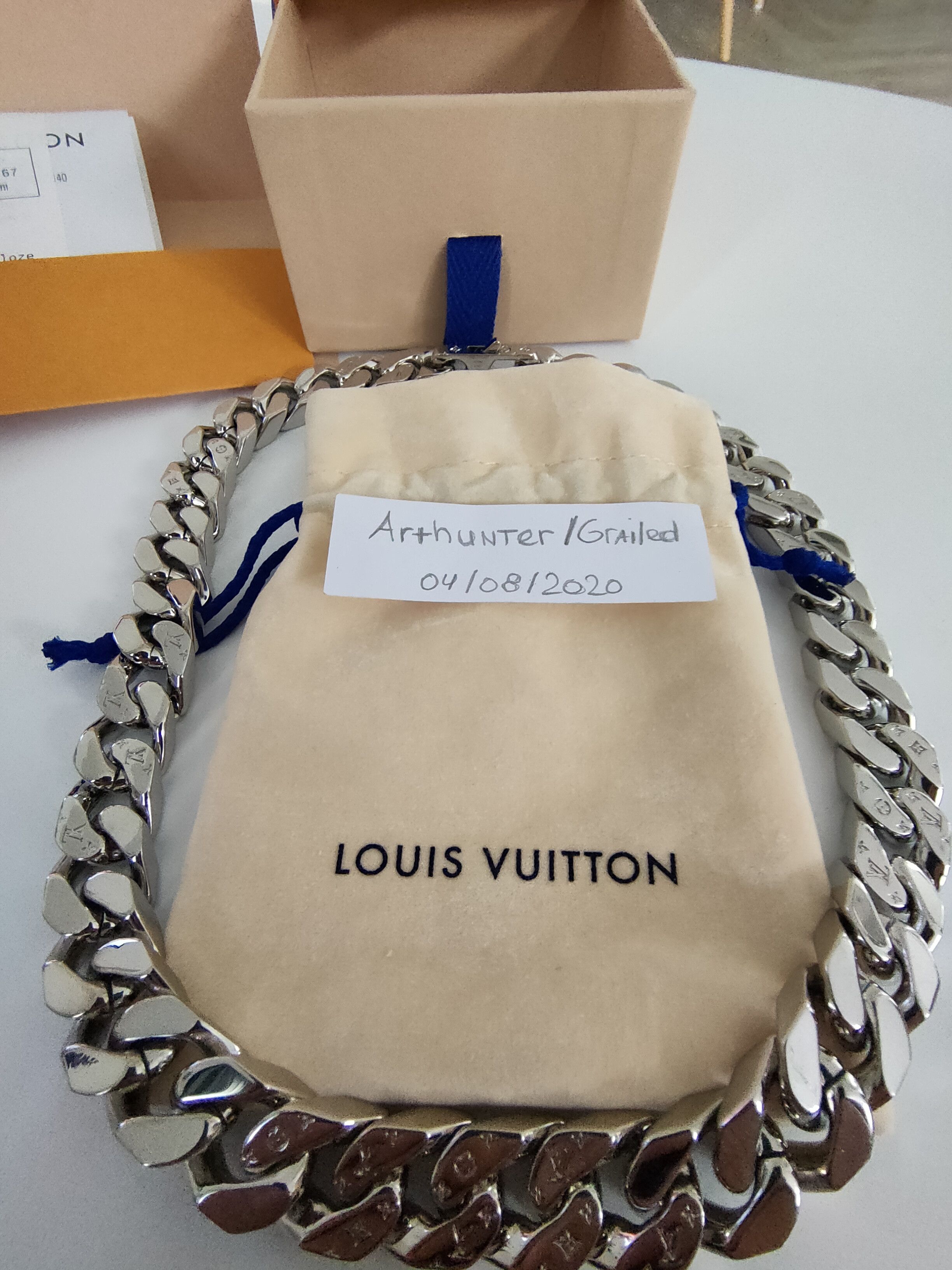 Chain links necklace - this was the last available from the Virgil era in  my region : r/Louisvuitton