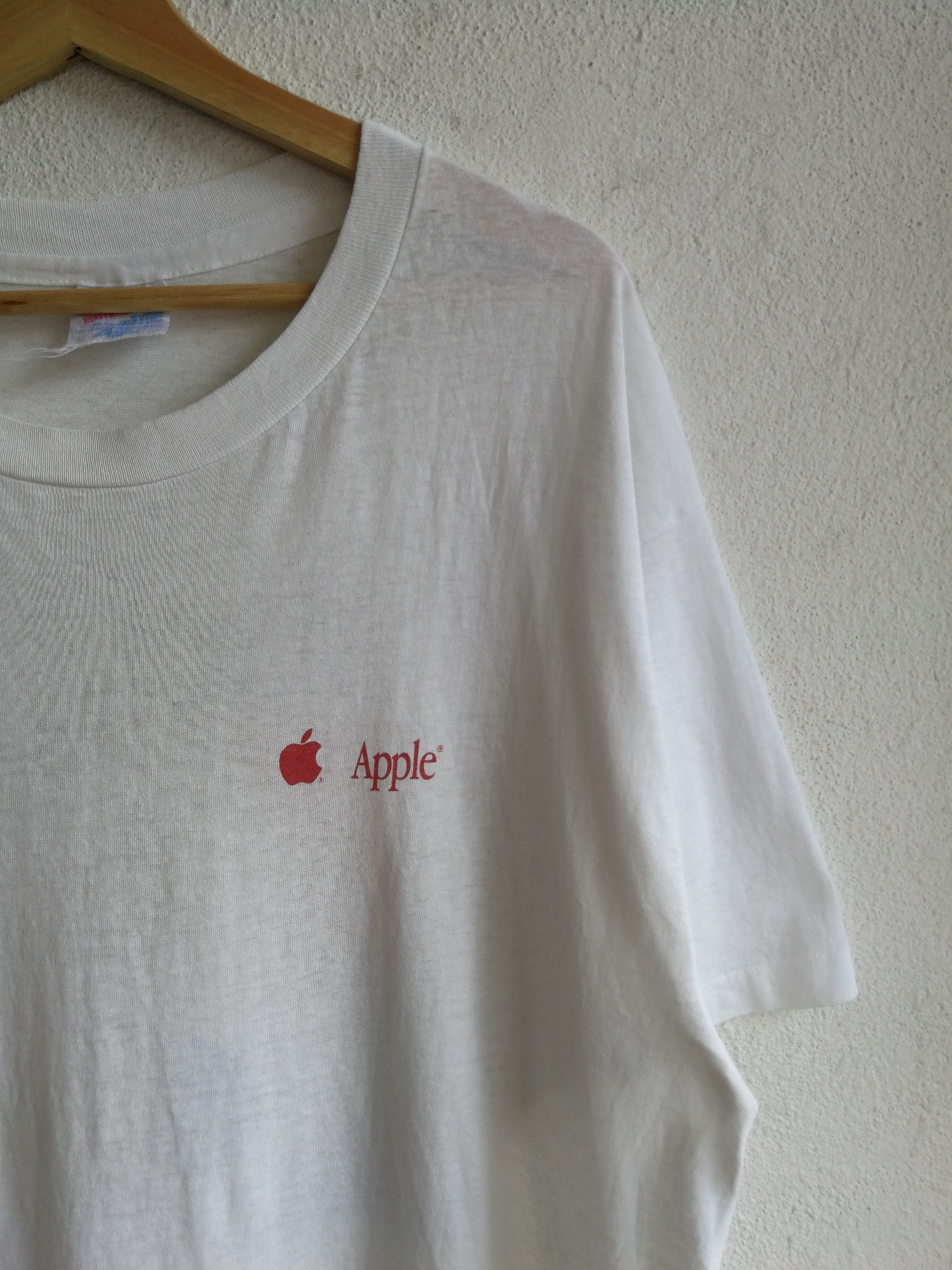 Apple × Vintage Vintage Apple Mac OS 8 - L Size US L / EU 52-54 / 3 - 6 Thumbnail