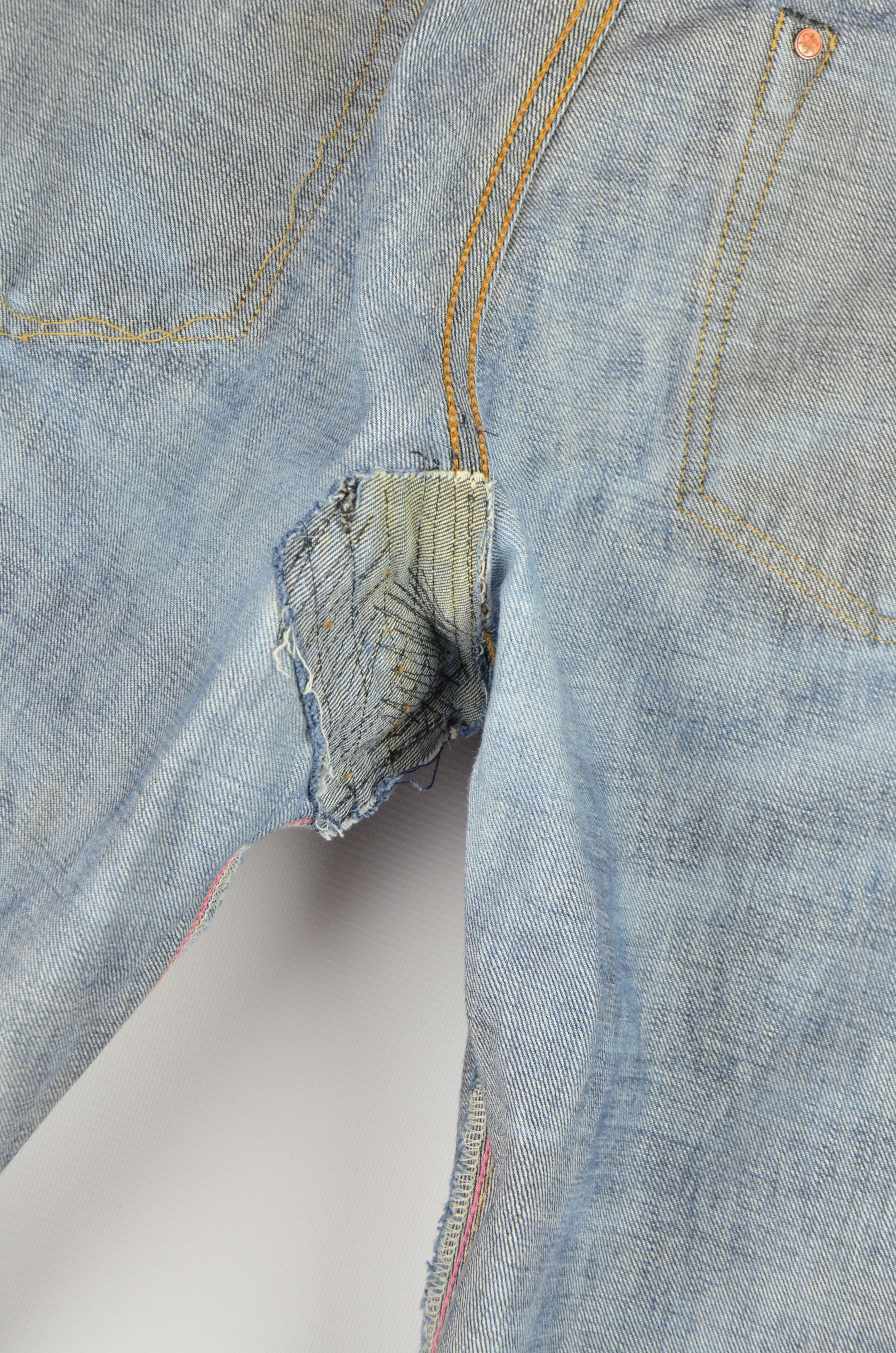 Momotaro Jeans Momotaro Jeans Selvedge Japan Washed Faded Light Blue Denim Size US 32 / EU 48 - 11 Thumbnail