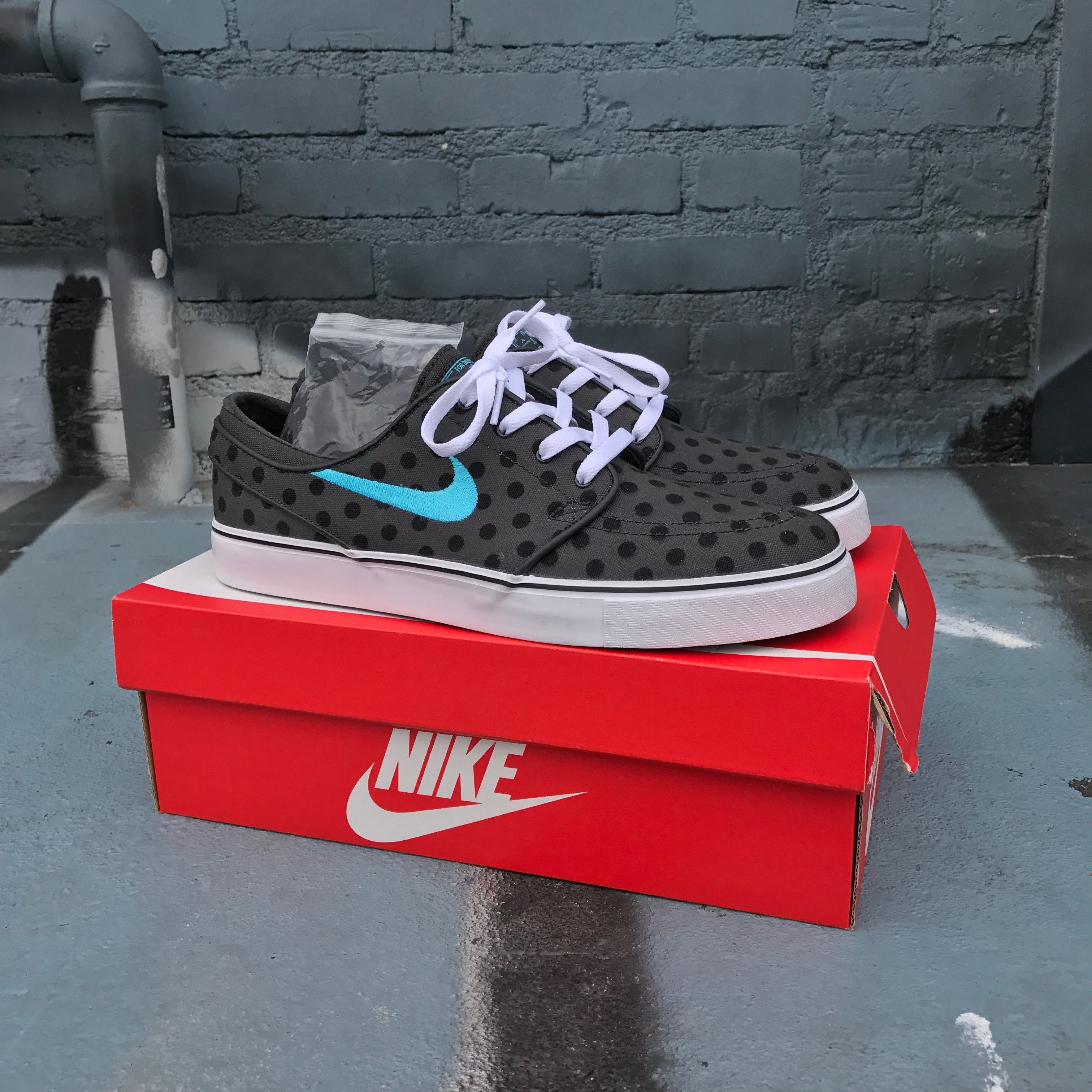 SB Zoom Stefan Janoski CNVS PRM Polka Dot