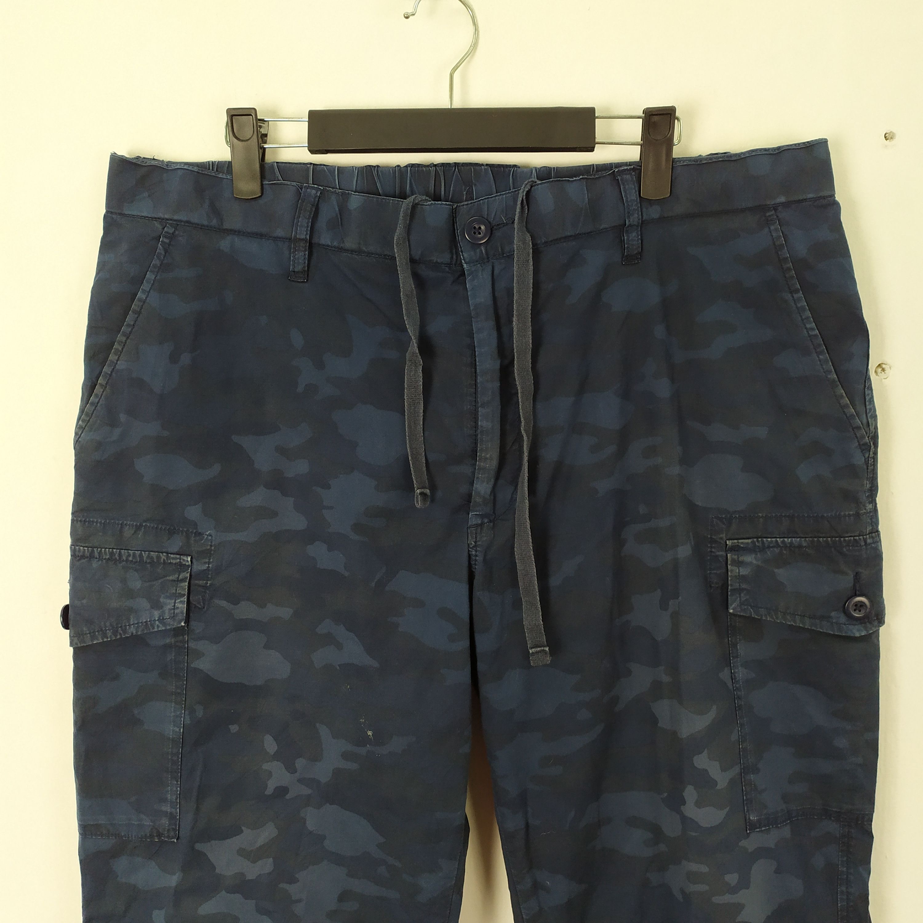 Japanese Brand Japanese Blue Camo Cropped Cargo Pants Drawstring waist Size US 36 / EU 52 - 2 Thumbnail