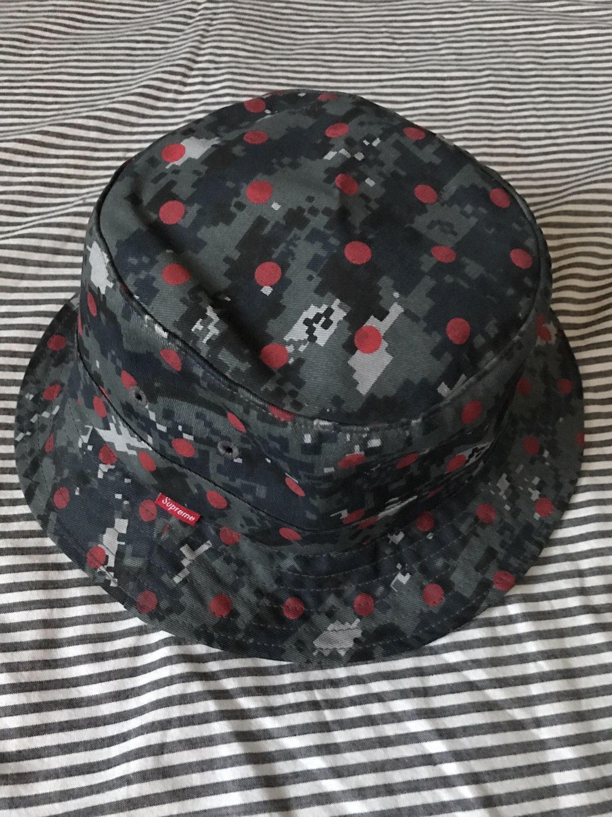 Supreme supreme / come des garçons CDG crusher bucket hat | Grailed