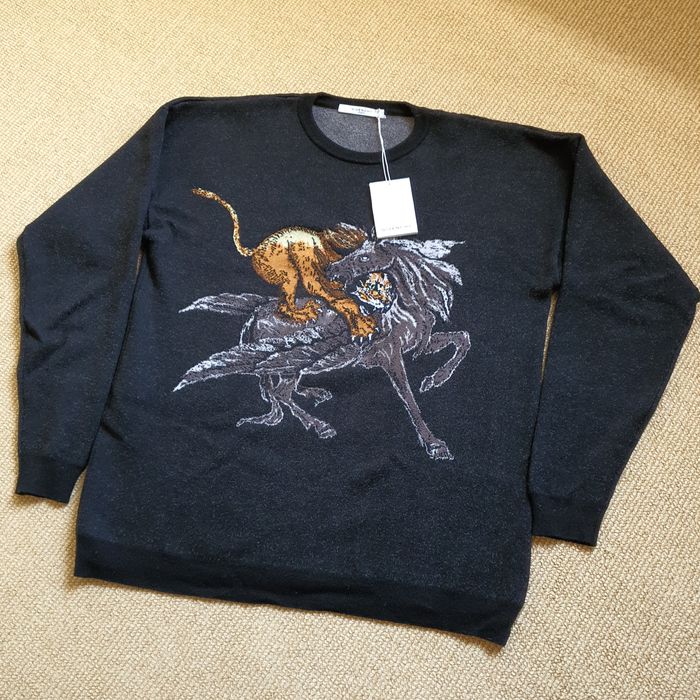 Givenchy sweater outlet lion