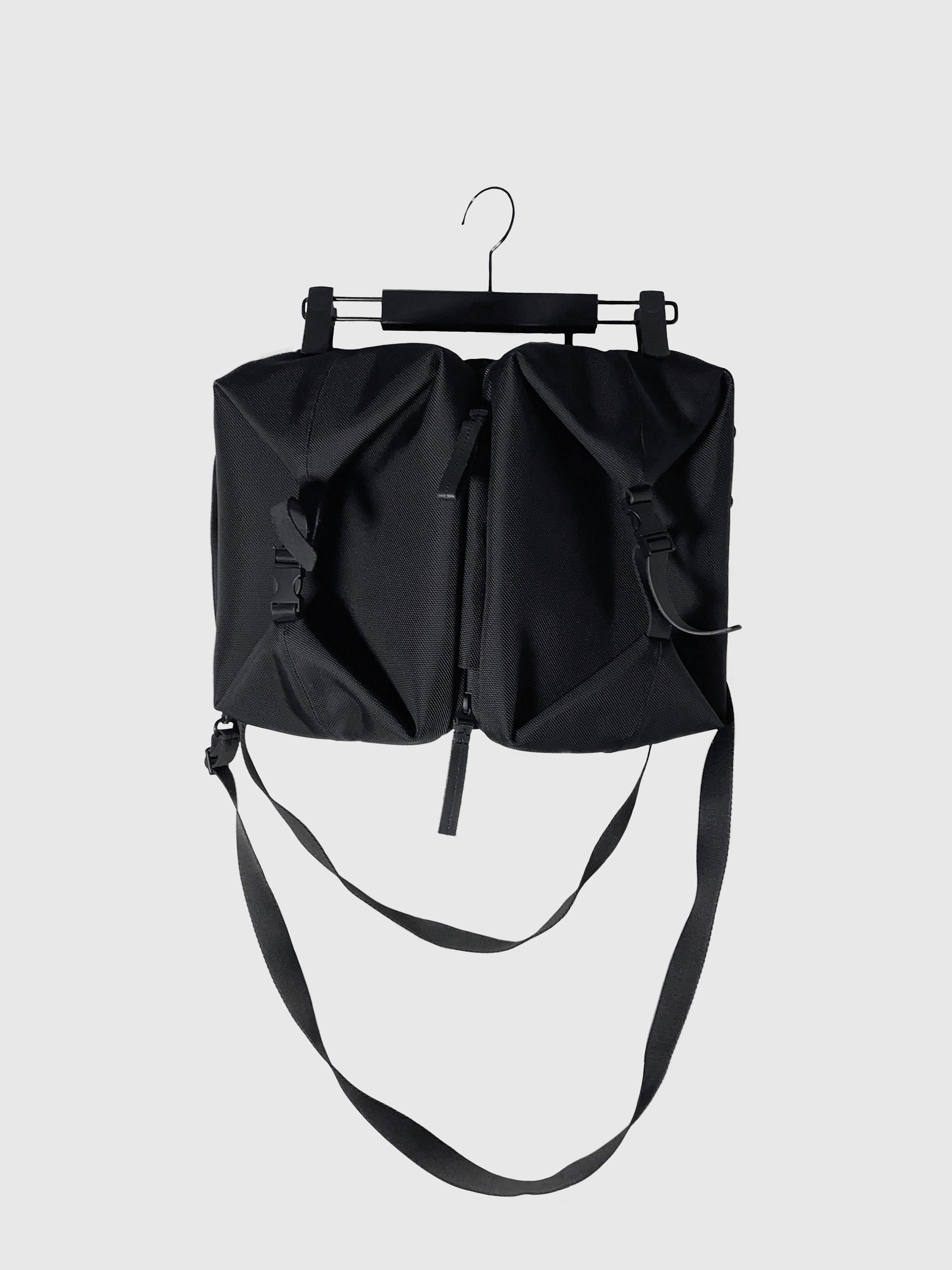 Cote Et Ciel AAR Ballistic Bag Black – DARK WAVE
