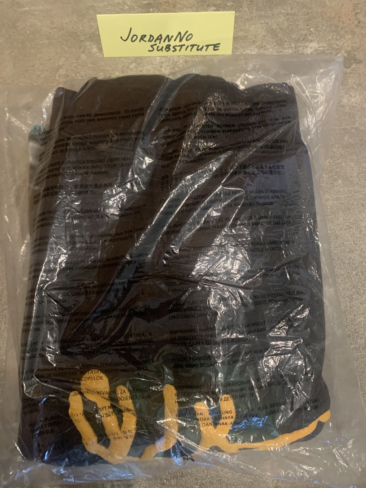 Travis Scott Travis Scott Cactus Trails Hoodie size (L) Size US L / EU 52-54 / 3 - 2 Thumbnail