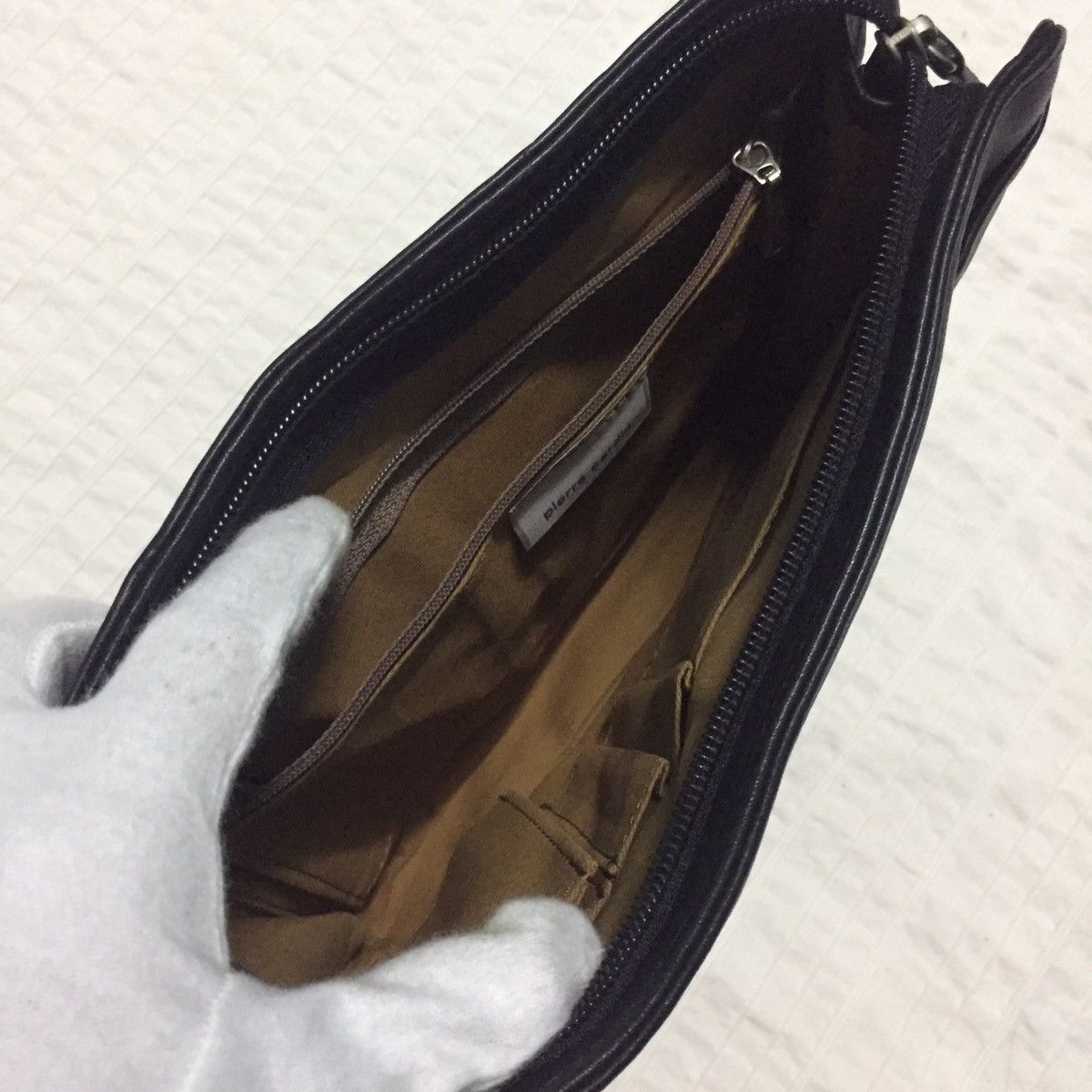 Pierre Cardin Pierre Cardin Handle Clutch Pouch Bag Size ONE SIZE - 10 Thumbnail