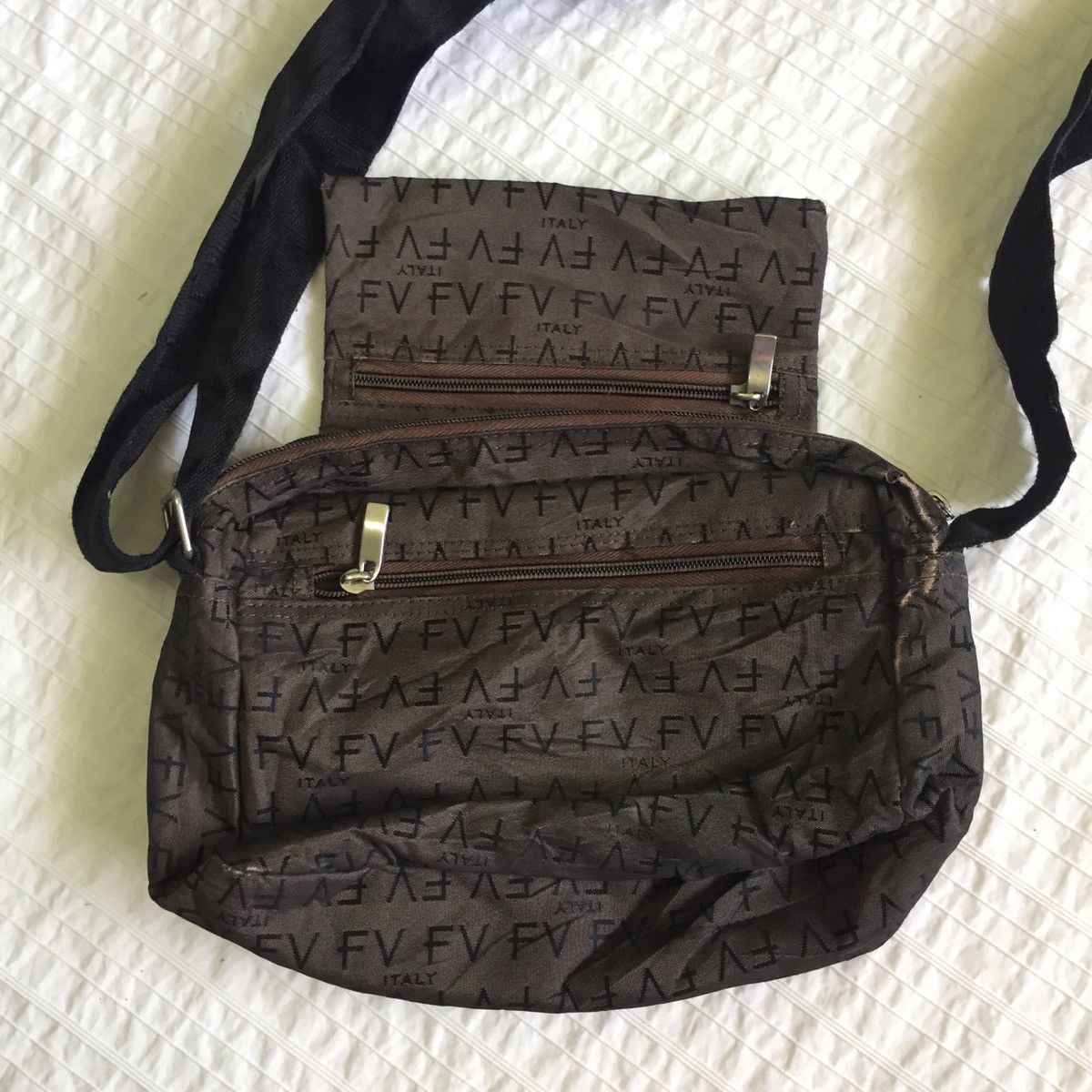 Other Franco Valentino Monogram Sling Bag Size ONE SIZE - 10 Thumbnail