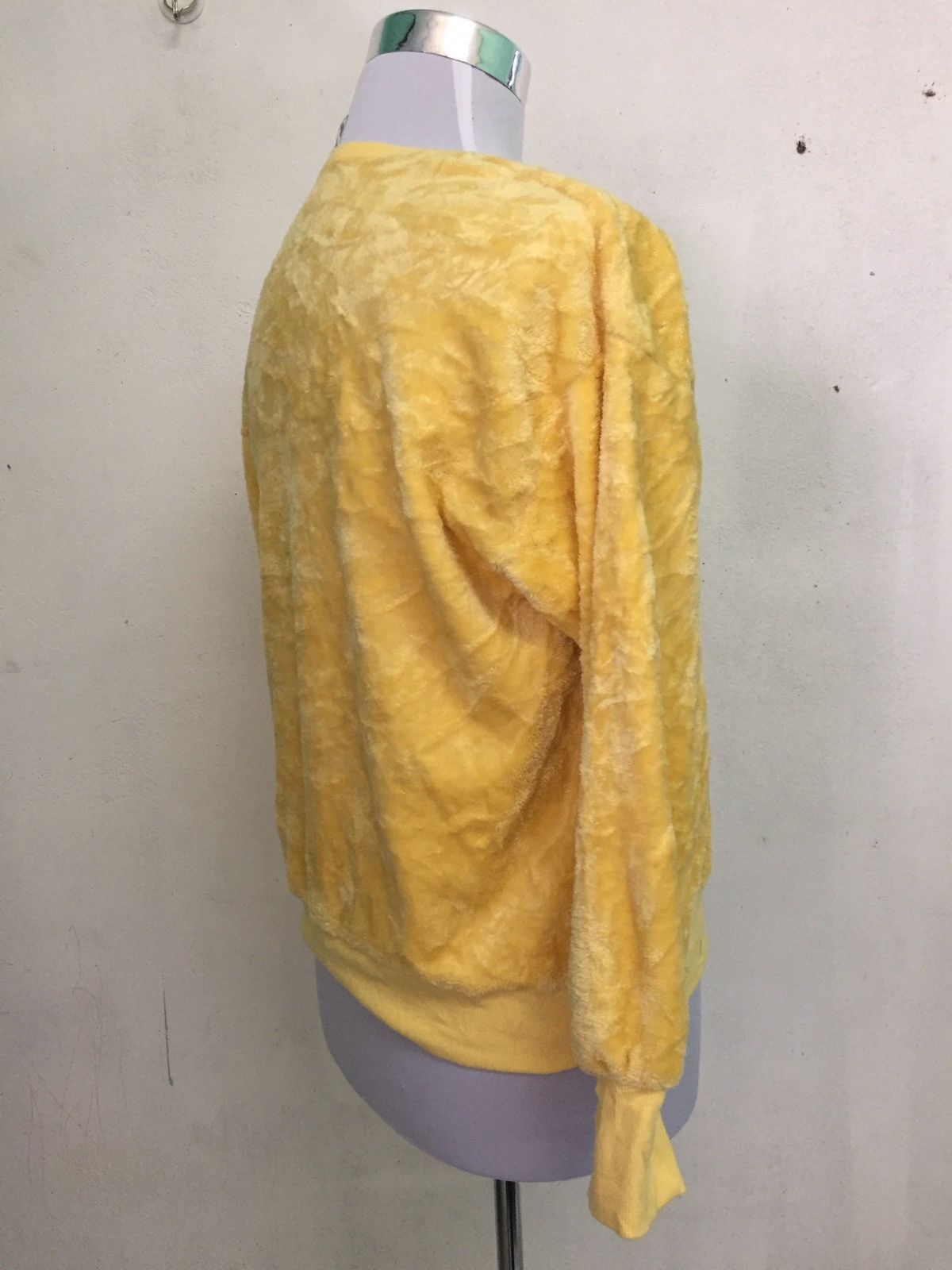 Anime Disney Pluto Fleece Sweatshirt by Belle Maison Size US M / EU 48-50 / 2 - 7 Thumbnail